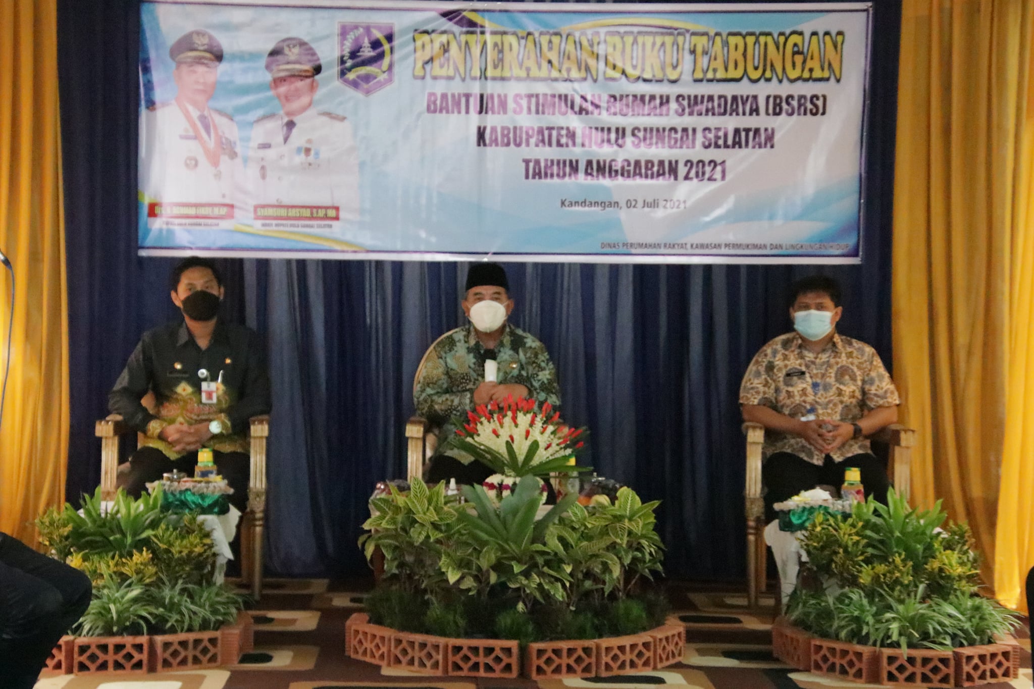 PEMKAB HSS KEMBALI SALURKAN BANTUAN RUMAH DALAM PROGRAM BSRS