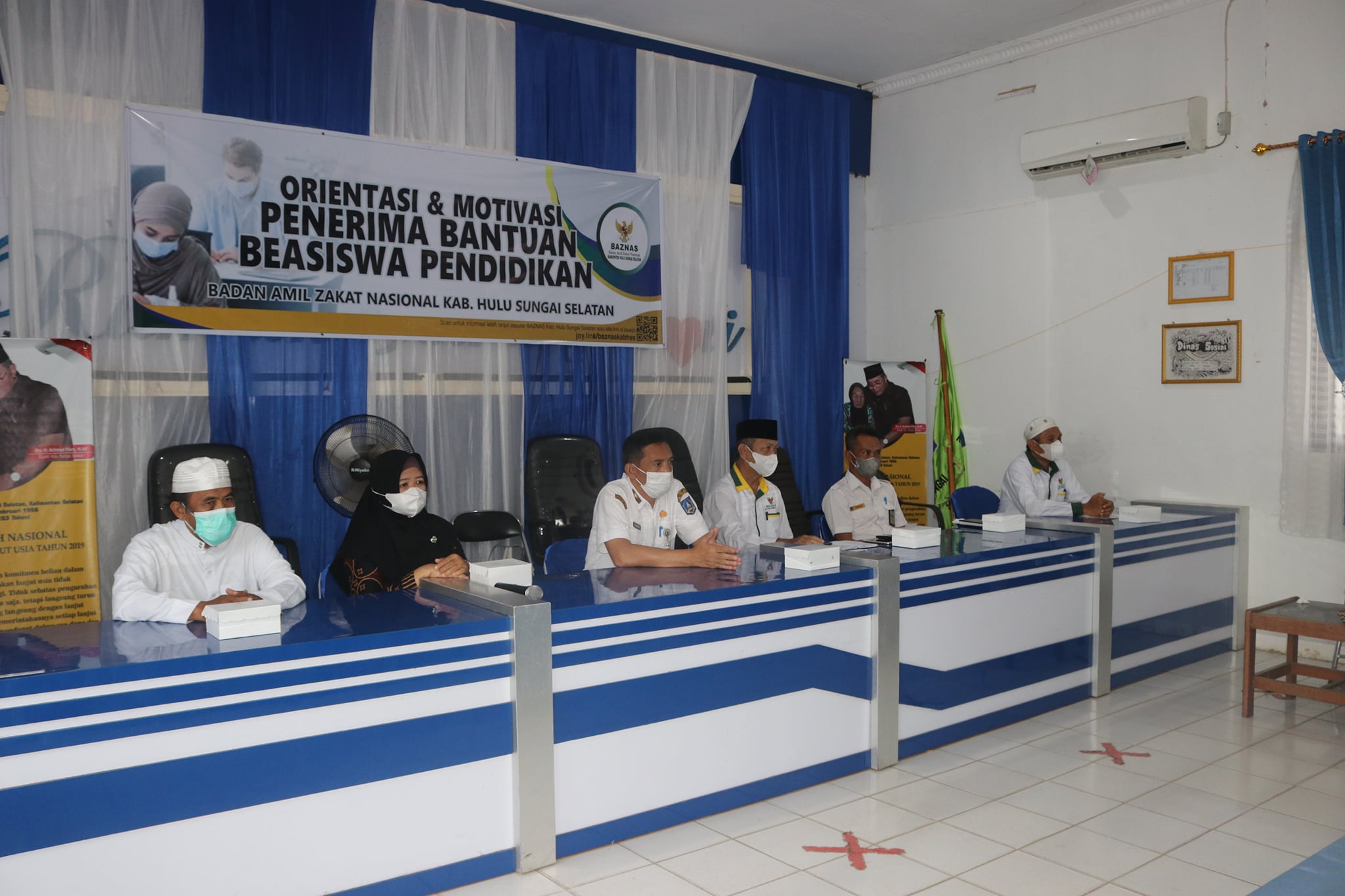 BAZNAS HSS BAGIKAN BEASISWA DANA BANTUAN PENDIDIKAN