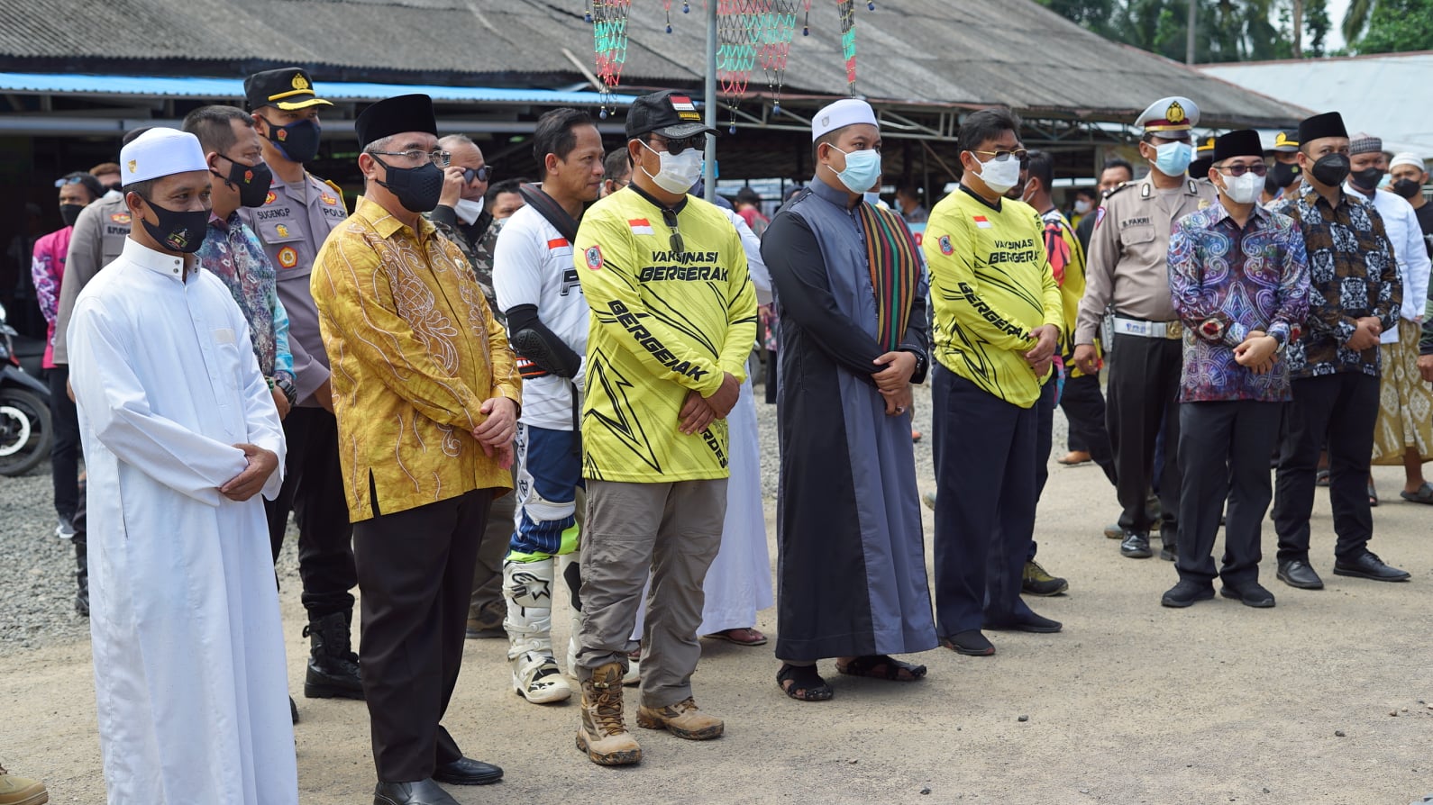 Gubernur Kalsel H. Sahbirin Noor di Pondok Pesantren Minhajul Abidin Desa Telaga Bidadari Kec. Sungai Raya