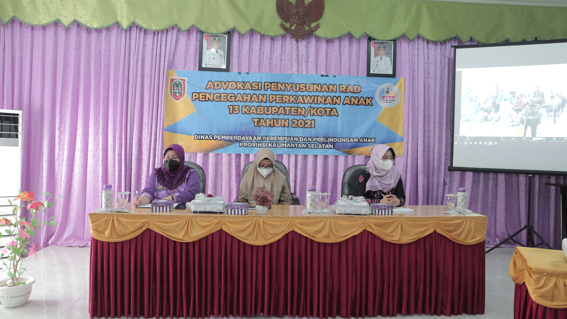 Advokasi Penyusunan Rencana Aksi Daerah (RAD) Pencegahan Perkawinan Anak dan Monitoring Perkembangan Upaya Penurunan Perkawinan Anak Kab/Kota tahun 2021, bertempat di Aula Dinas PPKBPPPA Kab. HSS