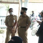 Jelang Hari Jadi Ke-71, Sekda Kab. HSS Kunjungi Lansia Asuh di Desa Panjampang Bahagia