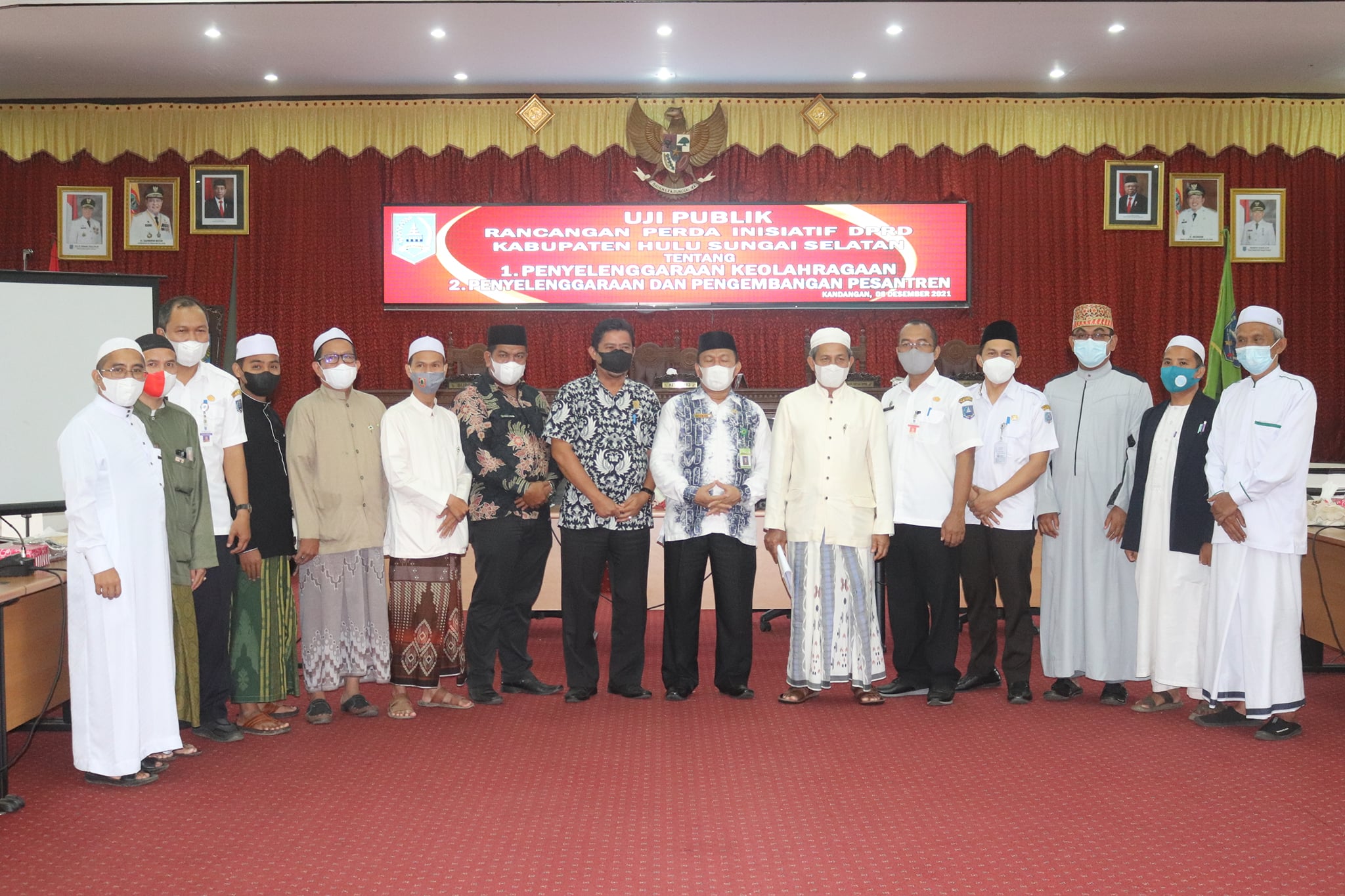DPRD Uji Publik Ranperda Inisiatif Tentang Penyelenggaraan Pesantren