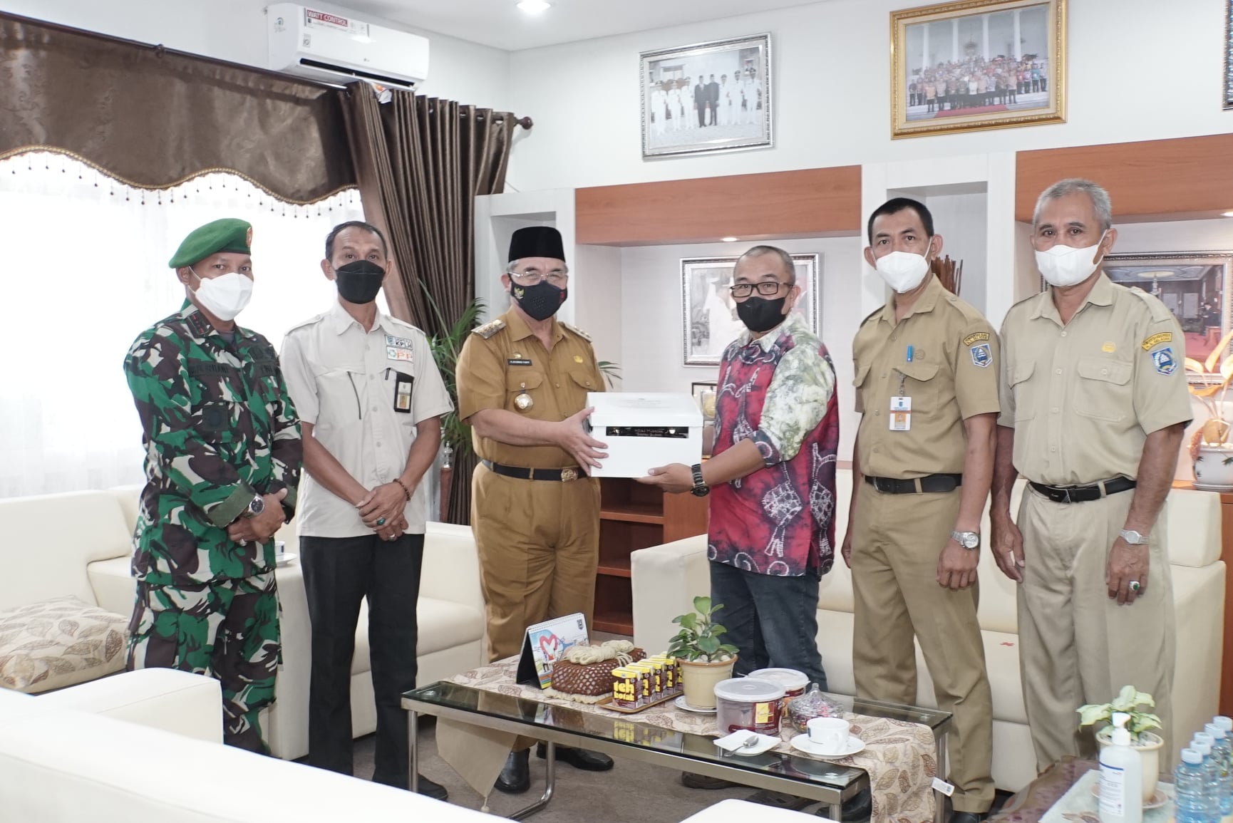 BUPATI HSS SAMBUT KUNJUNGAN PIMPINAN STIA BINA BANUA BANJARMASIN