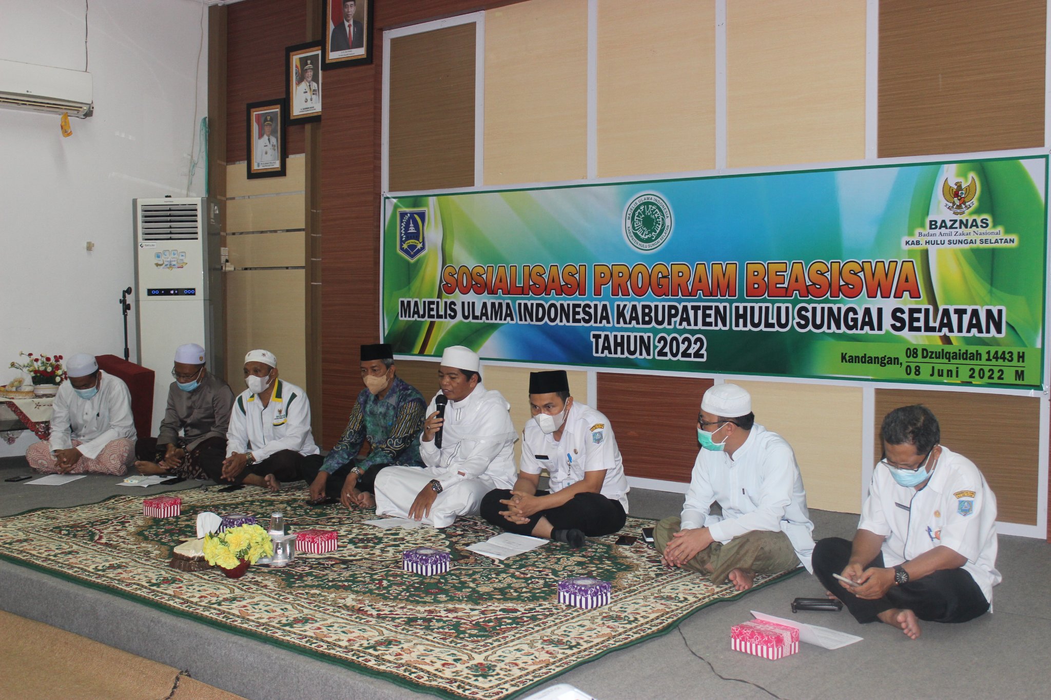 PEMERINTAH KAB. HSS GELAR SOSIALISASI PROGRAM BEASISWA BAGI PARA SANTRI YANG AKAN MENEMPUH PENDIDIKAN S1 DI UNIVERSITAS AL-AZHAR MESIR DAN UNIVERSITAS AL-AHQAF YAMAN