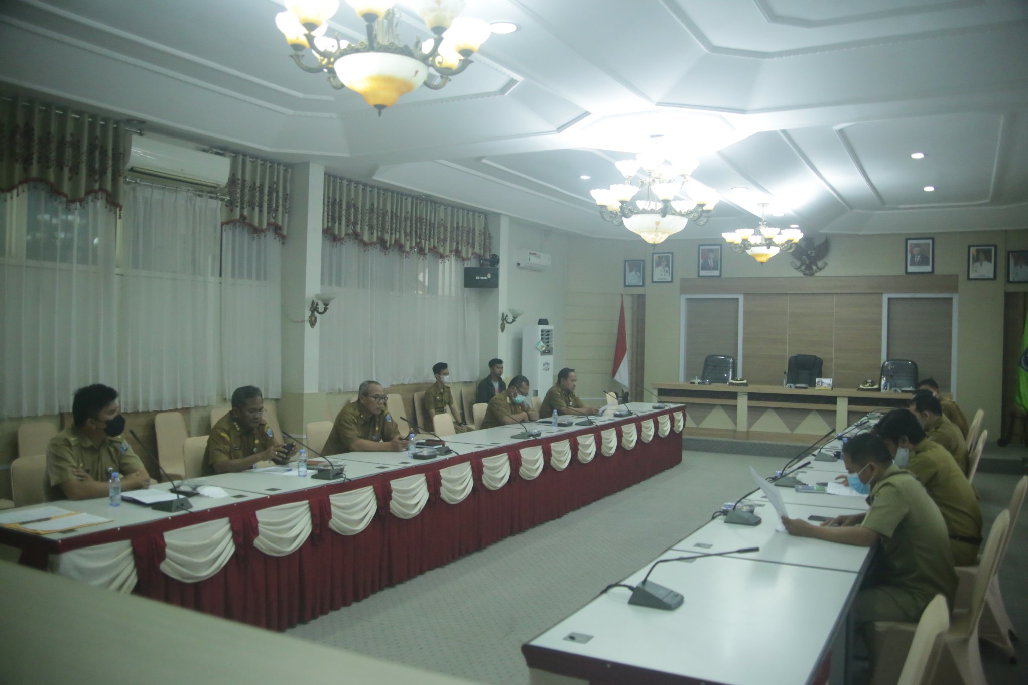 RAPAT PERSIAPAN KEDATANGAN TIM SURVEI LOKASI SHOOTING FILM OLEH DHF-ENTERTAINMENT
