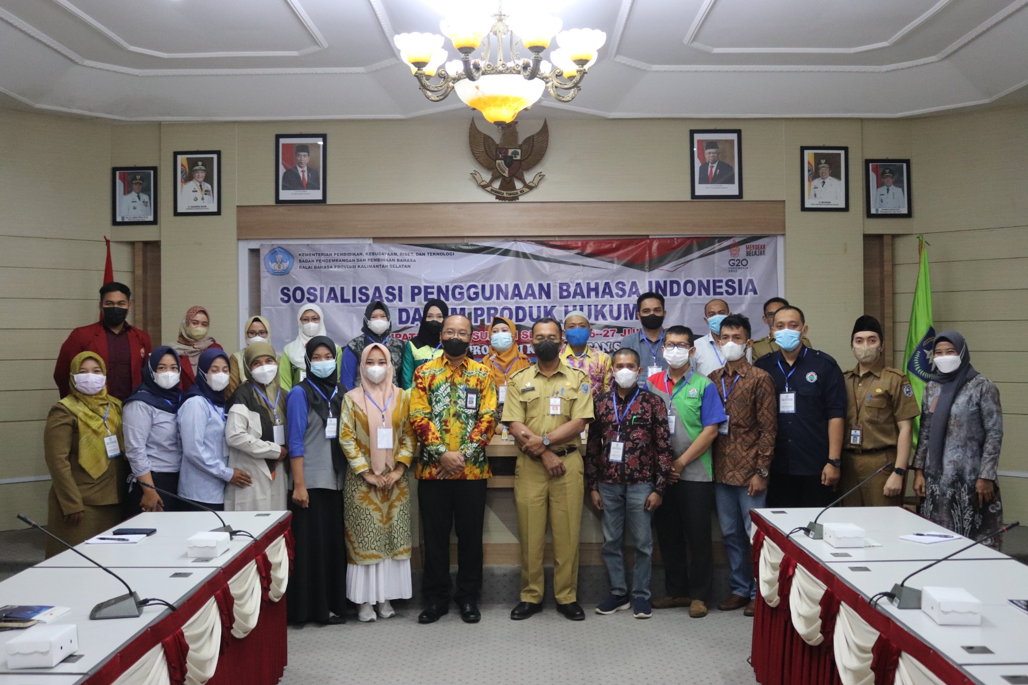 Sosialisasi Penggunaan Bahasa Indonesia dalam Produk Hukum di Kab. HSS