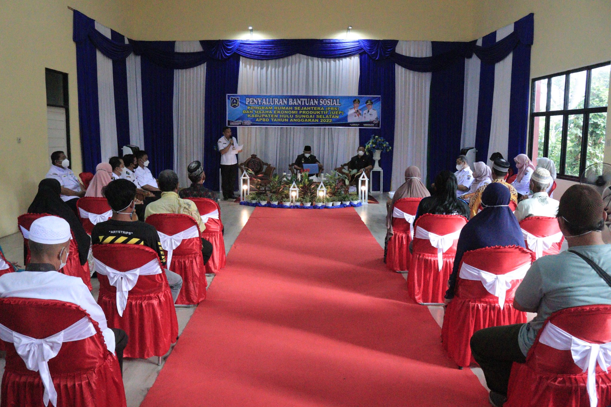 “BUPATI HSS KEMBALI SALURKAN BANTUAN PRS DAN UEP UNTUK KECAMATAN ANGKINANG & TELAGA LANGASAT”