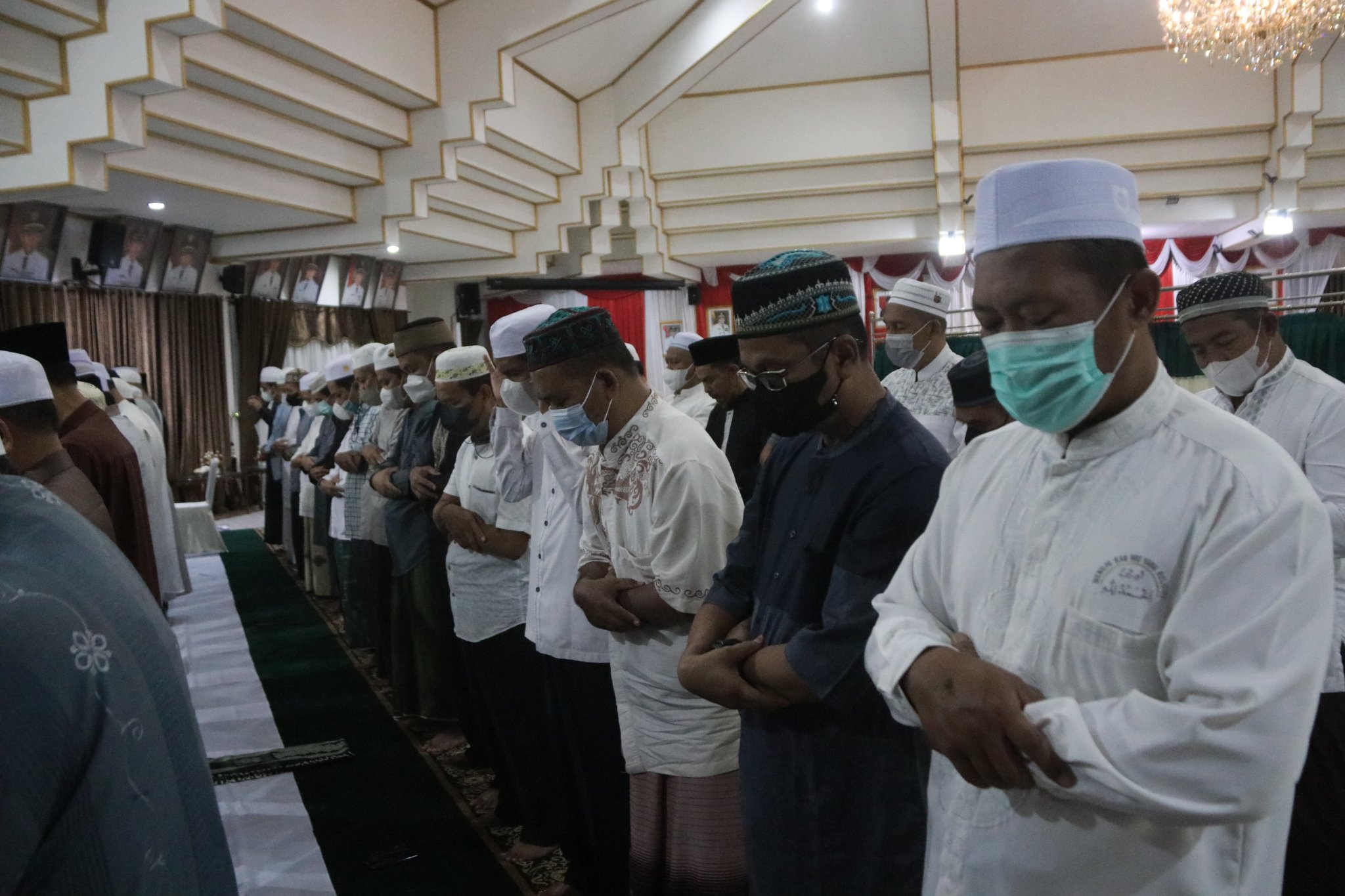 Sholat Subuh Berjamaah Dan Pengajian Rutin Subuh Rabu Lingkup Pemkab. HSS