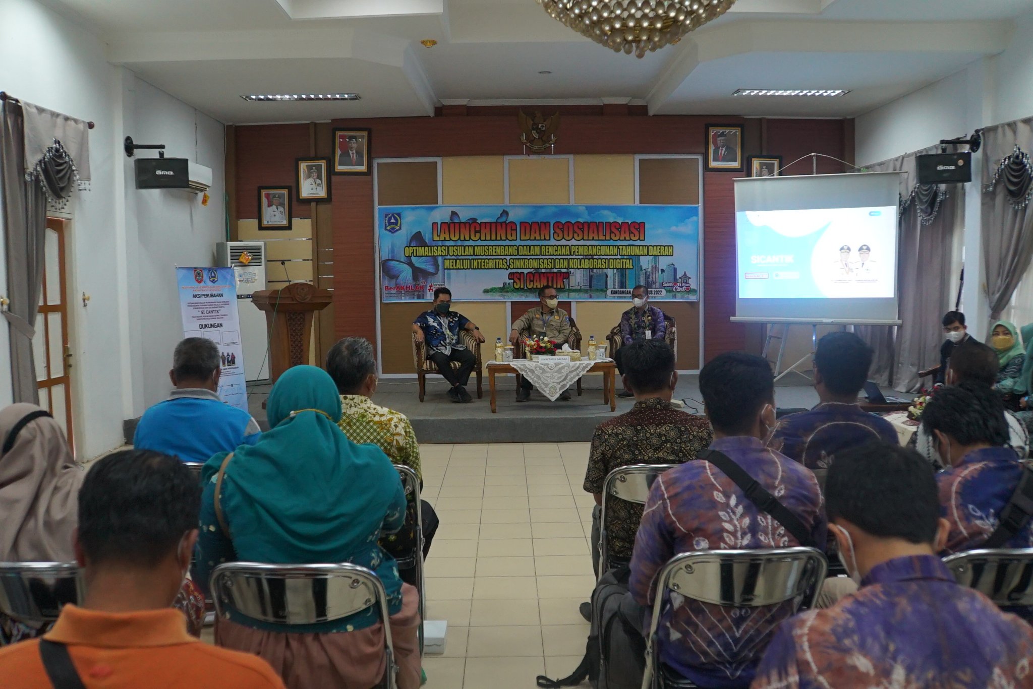 Launching dan Sosialisasi Aplikasi Si Cantik