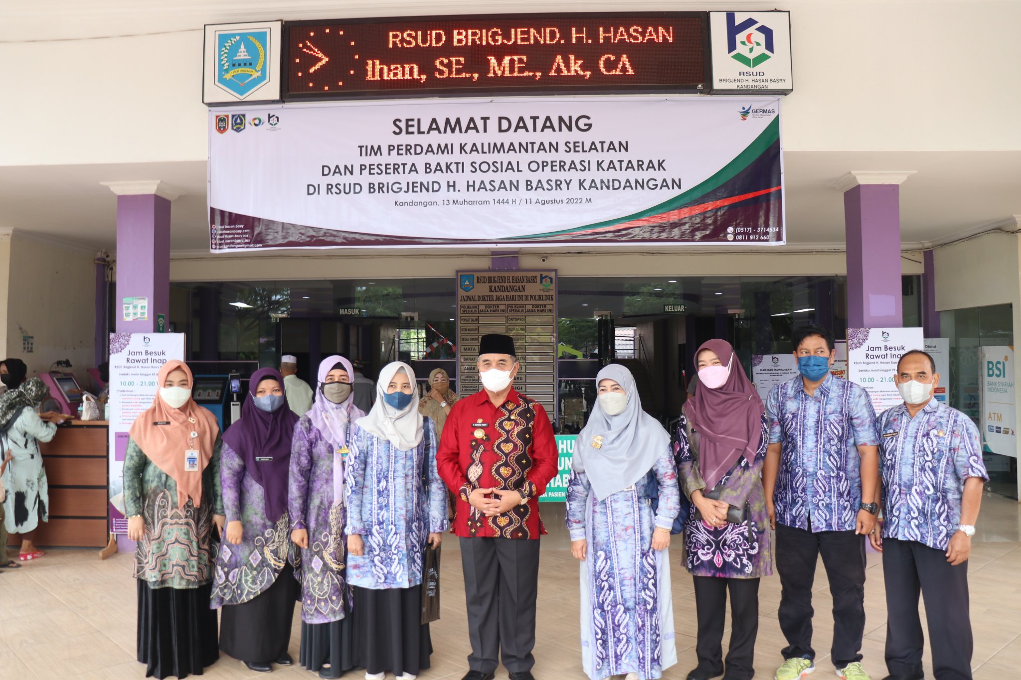 Bupati HSS Tinjau Langsung Bakti Sosial Operasi Katarak Di RSUD BHHB Kandangan