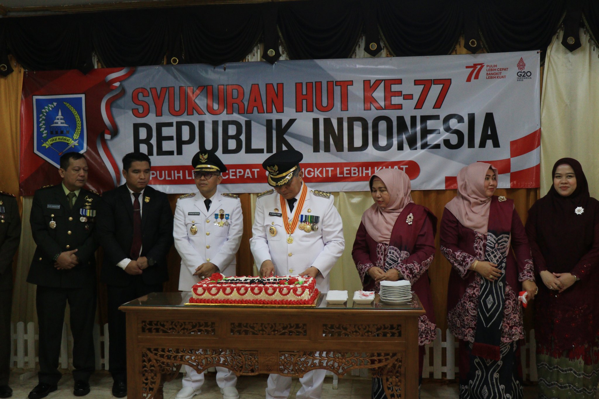 Pemkab HSS Gelar Syukuran HUT RI 77