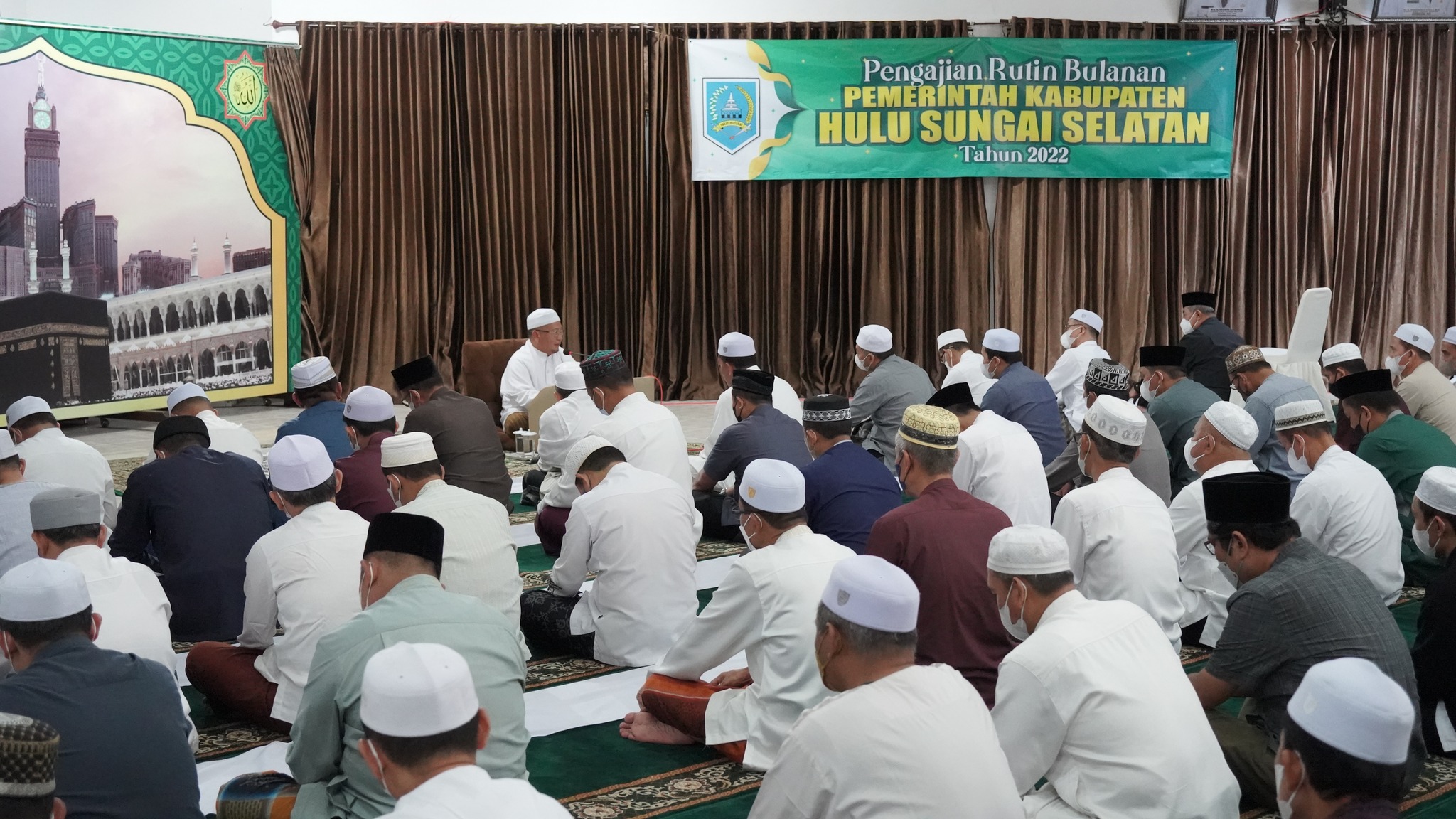 Pengajian Rutin Pemkab Hulu Sungai Selatan (HSS) kembali digelar, Rabu (07/09) bertempat di Pendopo Bupati Kabupaten HSS.