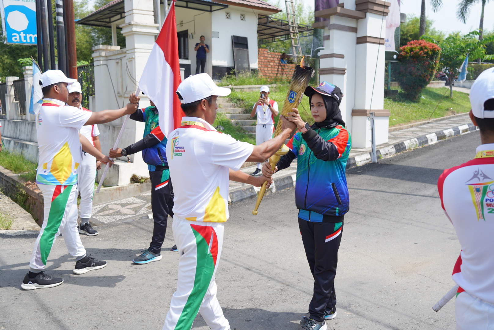 Kegiatan Rombongan Kirab Api Obor Pekan Olahraga Provinsi (Porprov) Kalimantan Selatan XI Tahun 2022