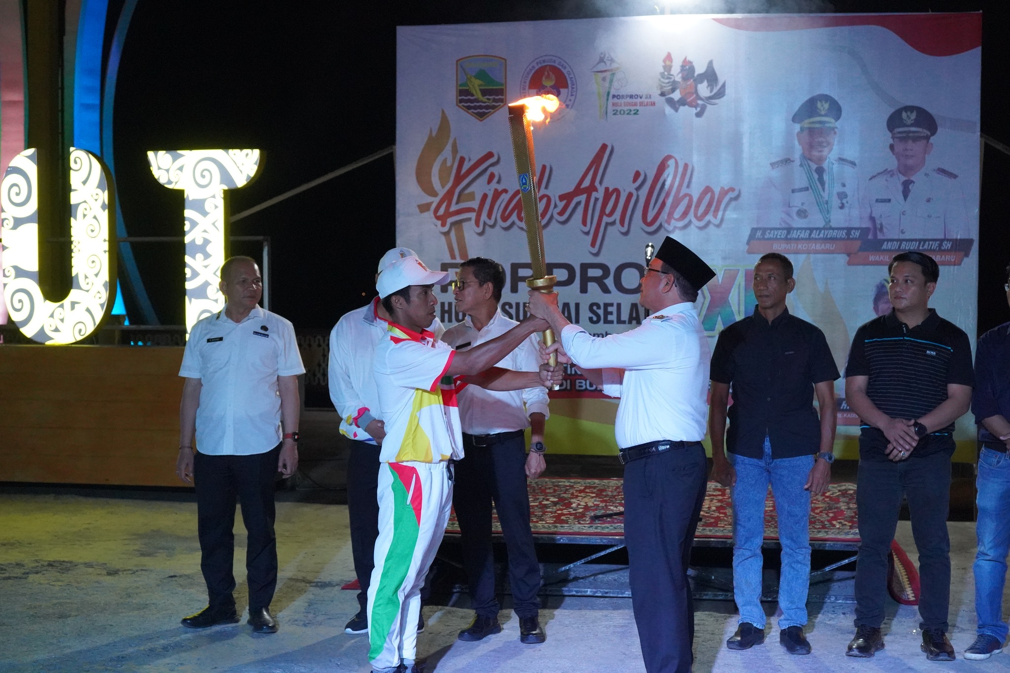 Rombongan Kirab Api Obor Porprov Kalsel XI Tahun 2022 Telah Sampai Ke Kab. Kotabaru