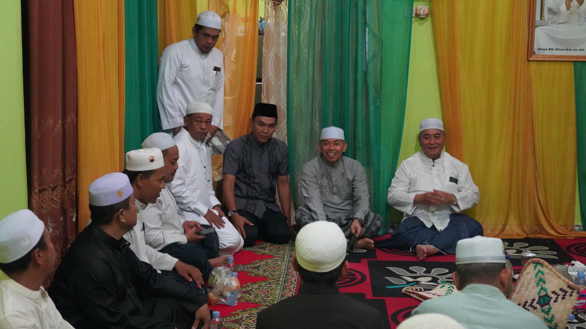 Bupati HSS Hadiri Peringatan Haul Ke-2 K.H Khairullah Djamhari
