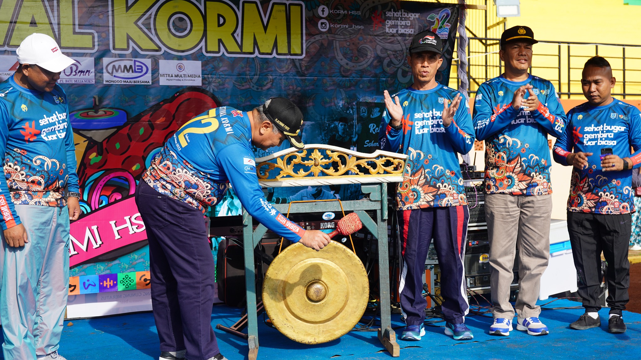 Bupati HSS Membuka Festival Komite Olahraga Masyarakat Indonesia “Kormi” Tahun 2022