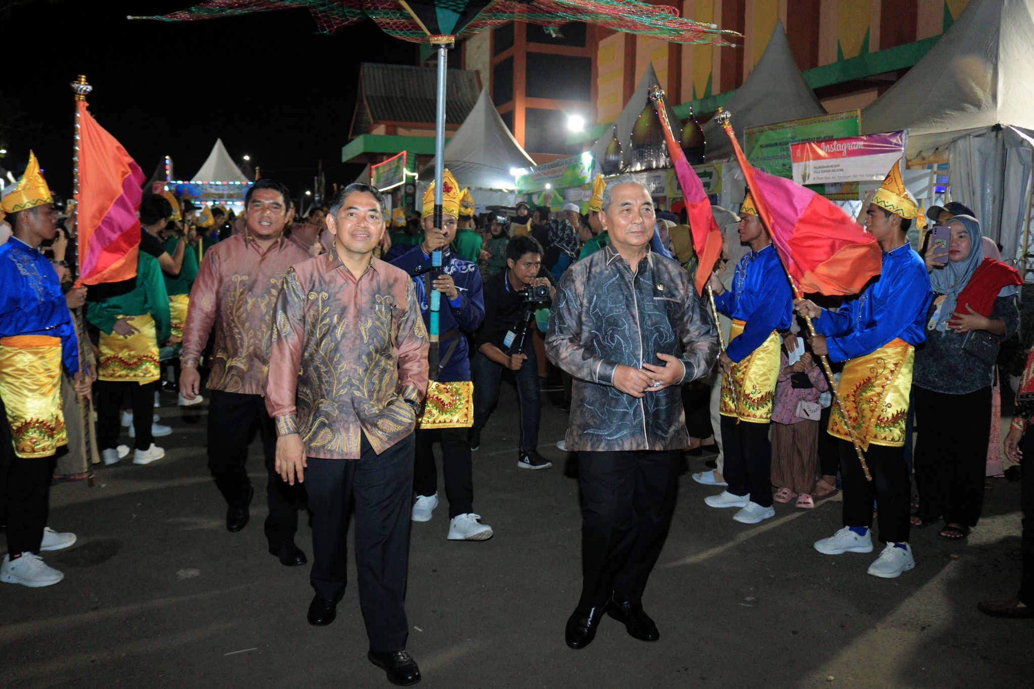 RIBUAN WARGA PADATI MALAM PEMBUKAAN HSS EXPO 2022