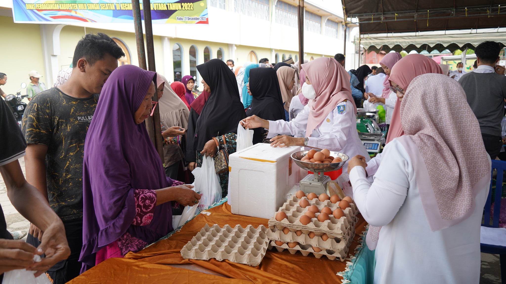 Pemerintah Kabupaten Hulu Sungai Selatan menggelar Bazar Sehati.