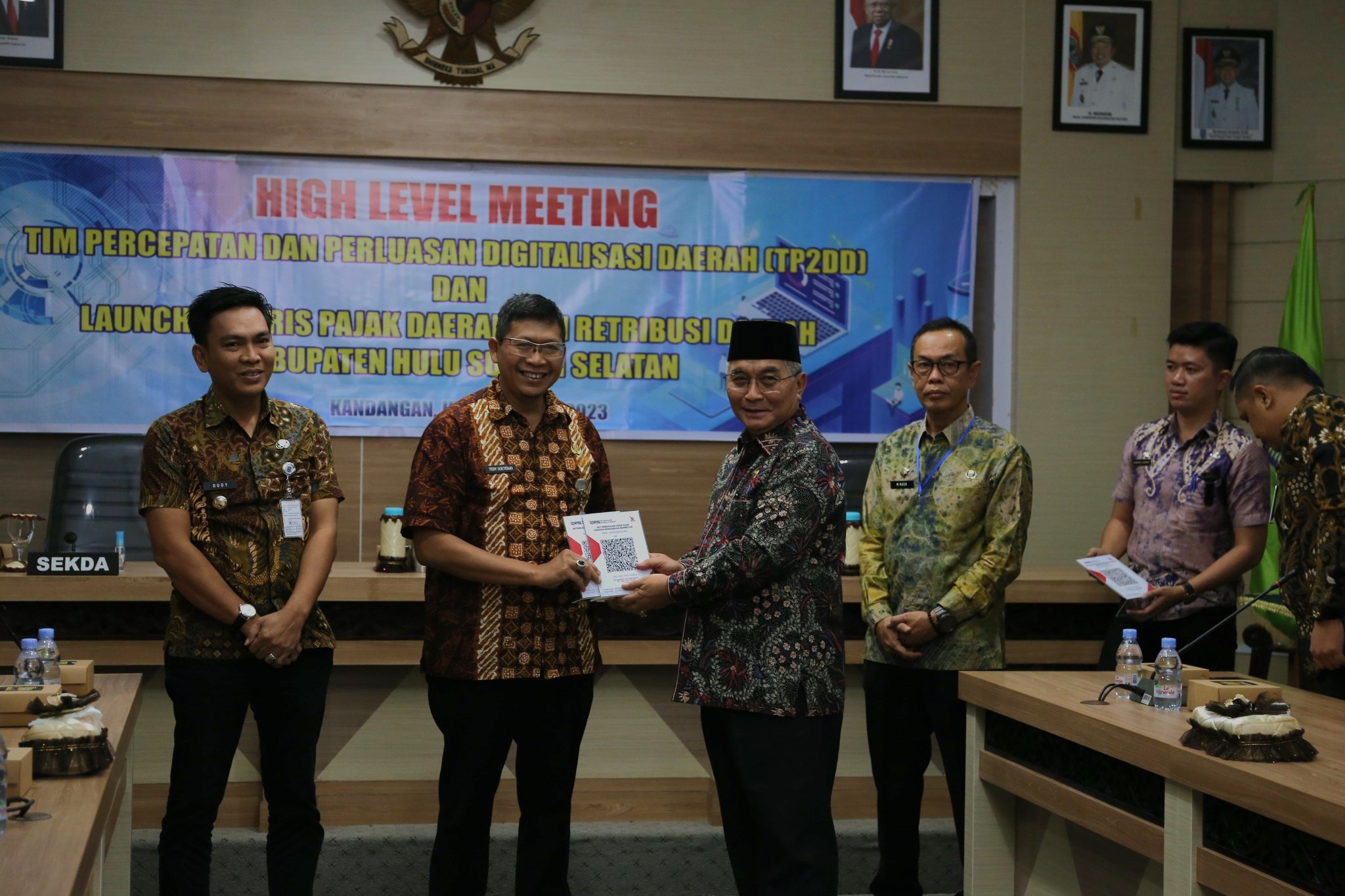 LAUNCHING QRIS, PEMKAB HSS DUKUNG DIGITALISASI DI SEMUA LINI