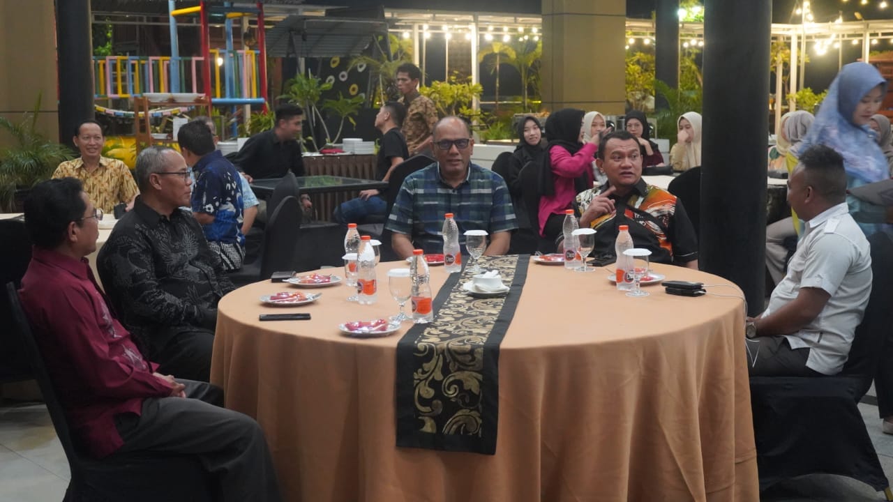 PJ BUPATI HSS APRESIASI FRONT OFFICE MALL PELAYANAN PUBLIC HSS