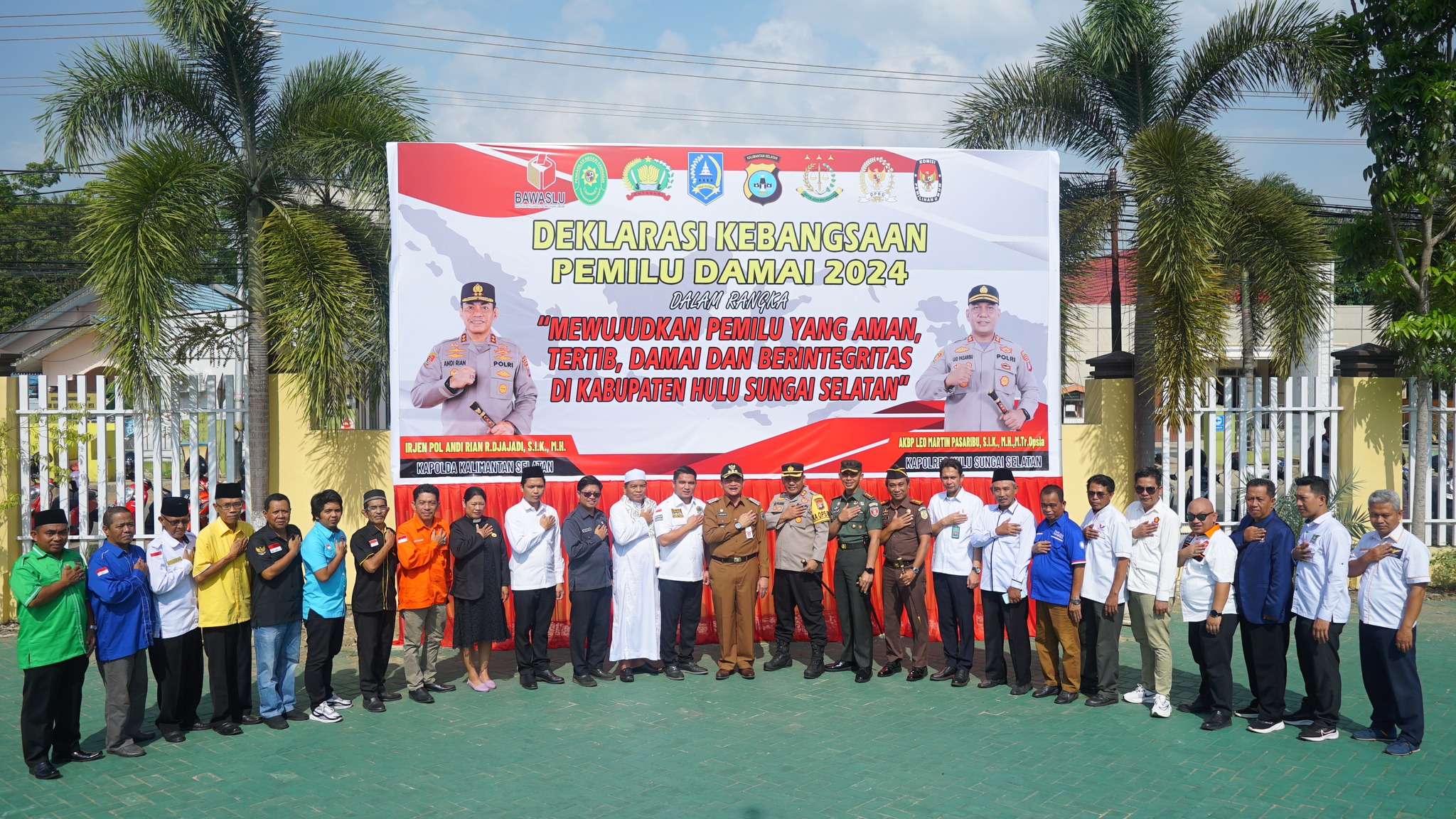 HADIRI DEKLARASI PEMILU DAMAI, PJ. BUPATI BERHARAP TERUS JAGA PERSATUAN DAN KESATUAN BERSAMA UNTUK TERCIPTANYA PEMILU DAMAI 2024