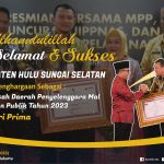 BERIKAN PELAYANAN YANG PRIMA KEPADA MASYARAKAT, PEMKAB HSS RAIH PENGHARGAAN PELAYANAN PUBLIK TAHUN 2023