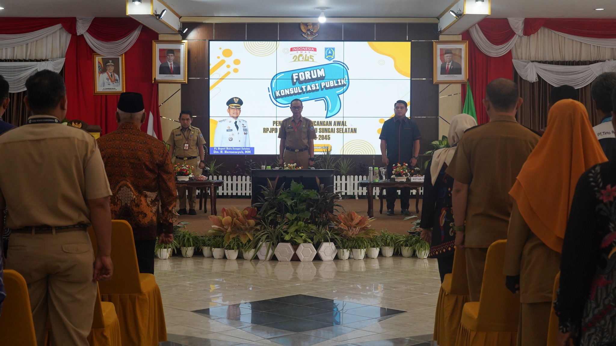SUSUN RANCANGAN AWAL RPJPD 2025-2045, PEMKAB HSS GELAR FORUM KONSULTASI PUBLIK