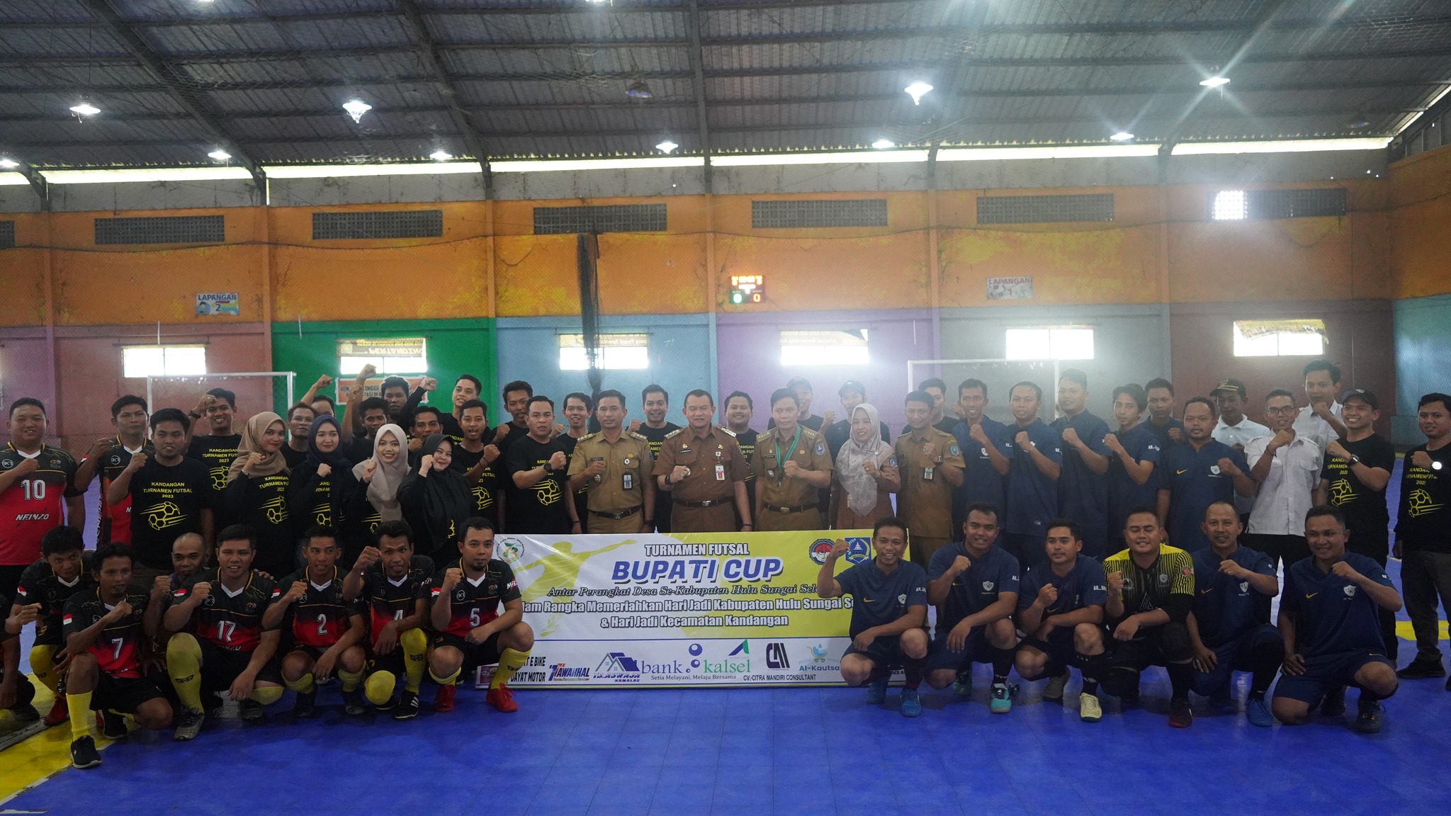 PJ BUPATI HSS BUKA SECARA RESMI TURNAMEN FUTSAL ANTAR PERANGKAT DESA SE-KAB. HSS