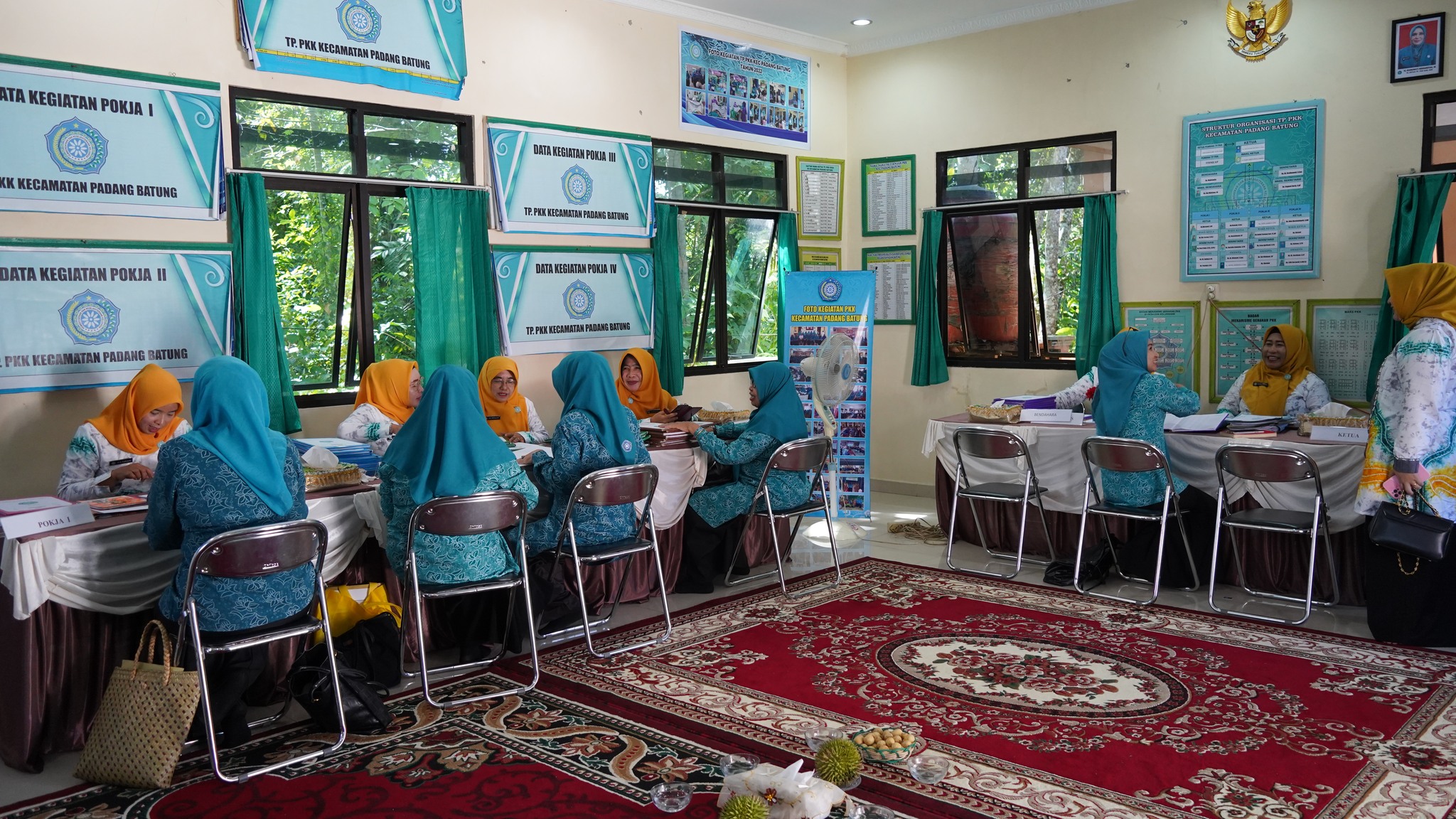 PJ. KETUA TP. PKK KAB. HSS PANTAU KEGIATAN LOMBA PKK DI KECAMATAN PADANG BATUNG