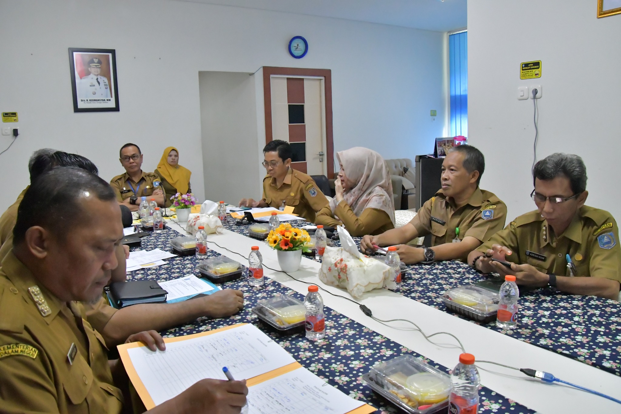 RAPAT KOORDINASI VIRTUAL SEKDA MUHAMMAD NOOR BAHAS LANGKAH PENGENDALIAN INFLASI 2024