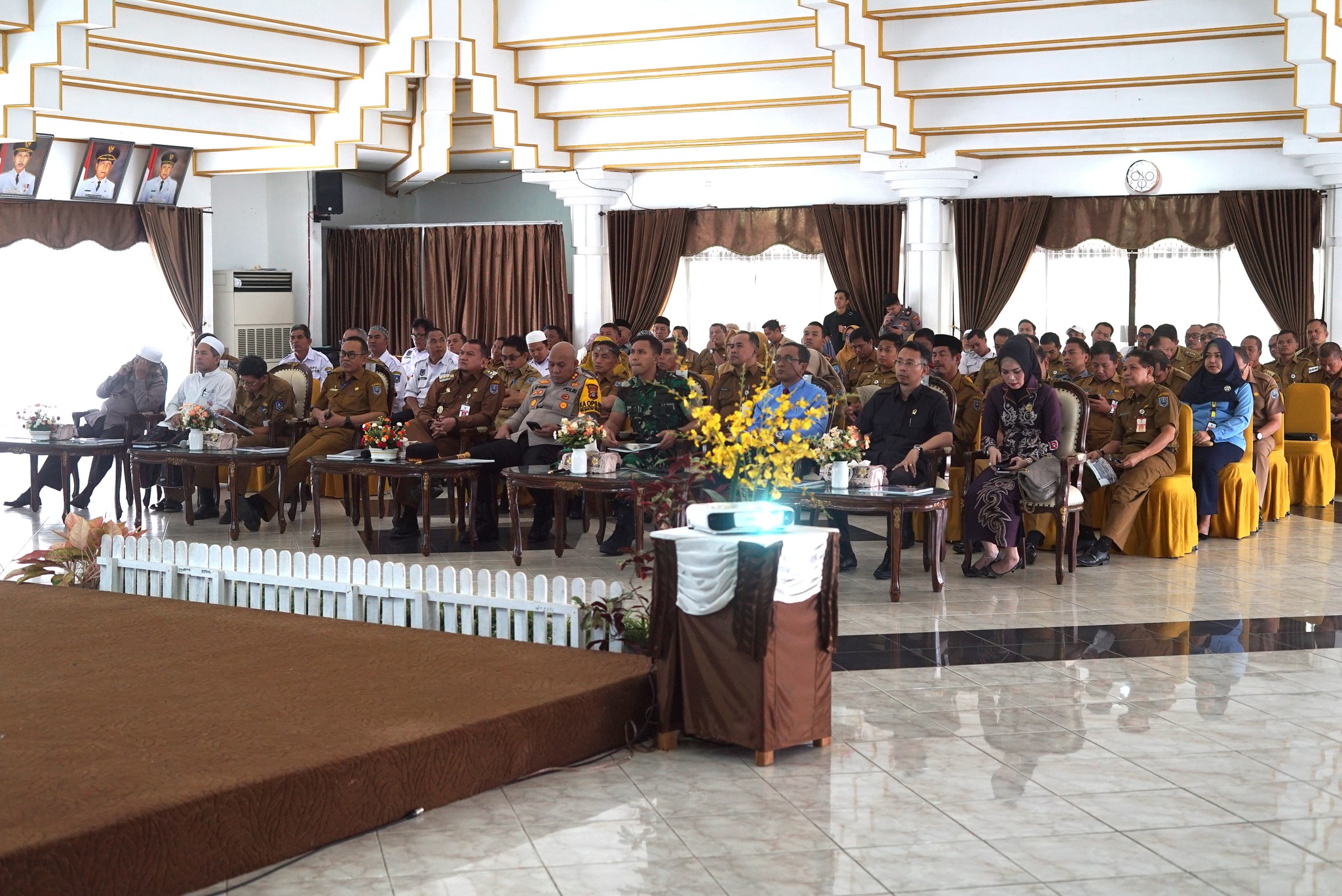 HSS AKAN SEGERA PUNYA KANTOR SETDA BARU, PJ. BUPATI BERIKAN BEBERAPA SARAN PADA EKSPOSE PERENCANAAN