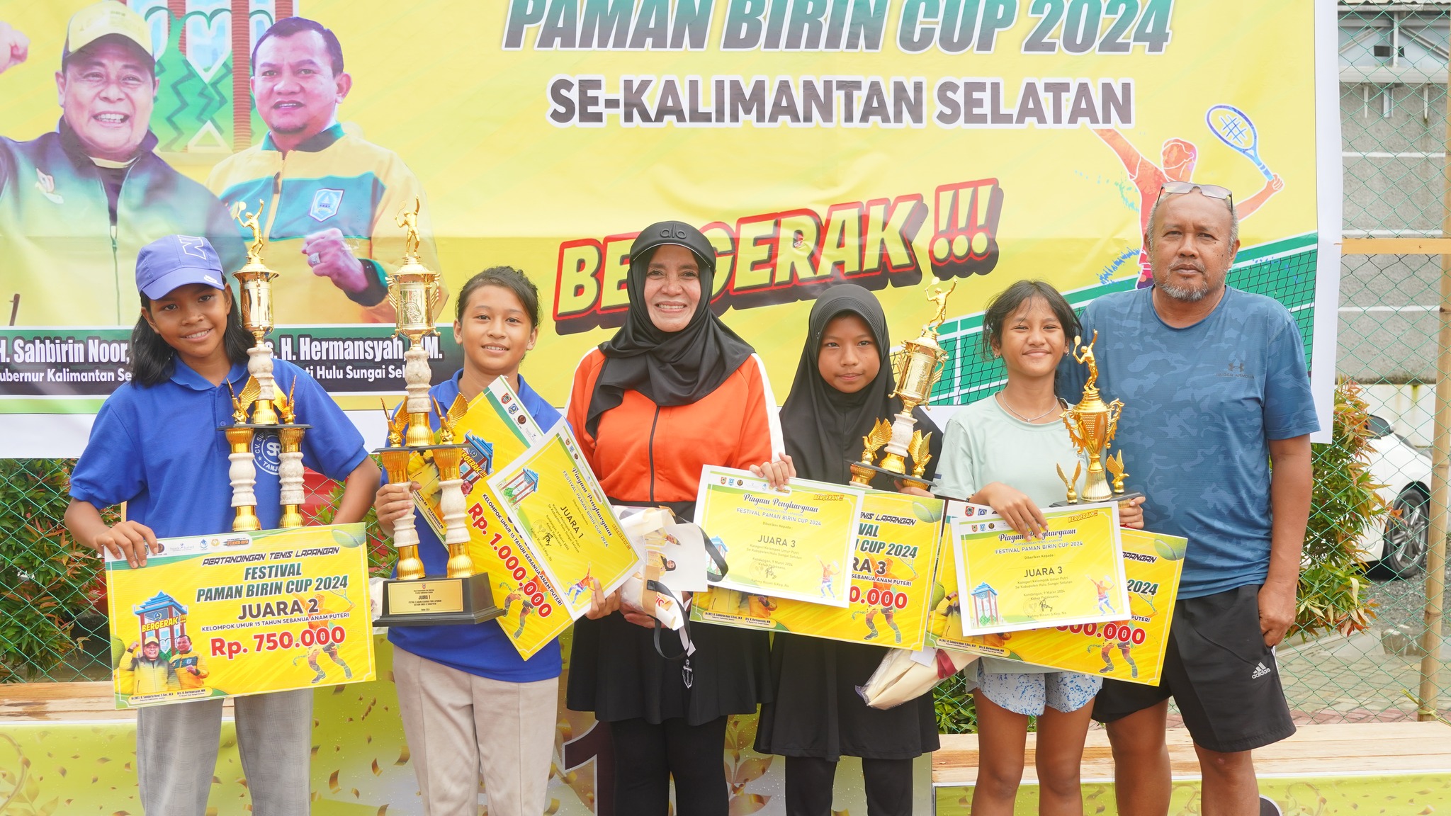 PAMAN BIRIN CUP 2024: IBU PJ TP PKK HSS APRESIASI KEJAYAAN TENIS LAPANGAN