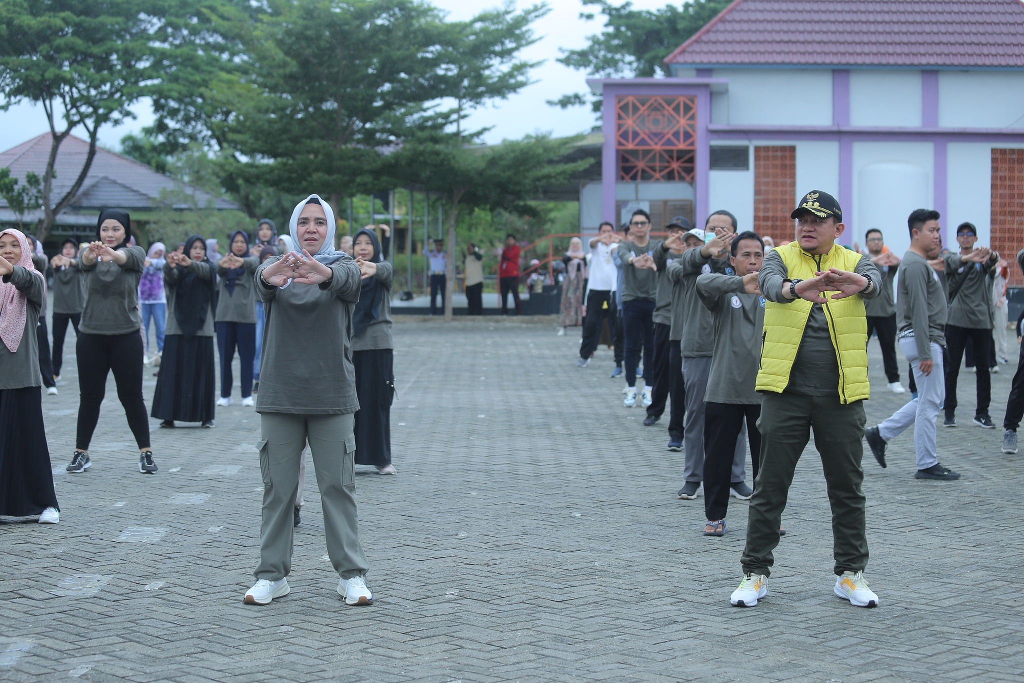 HADIRI HARI KANKER SEDUNIA, PJ. BUPATI: DORONGAN MOTIVASI TERBAIK, NYALAKAN SEMANGAT HIDUP PENGINDAP KANKER
