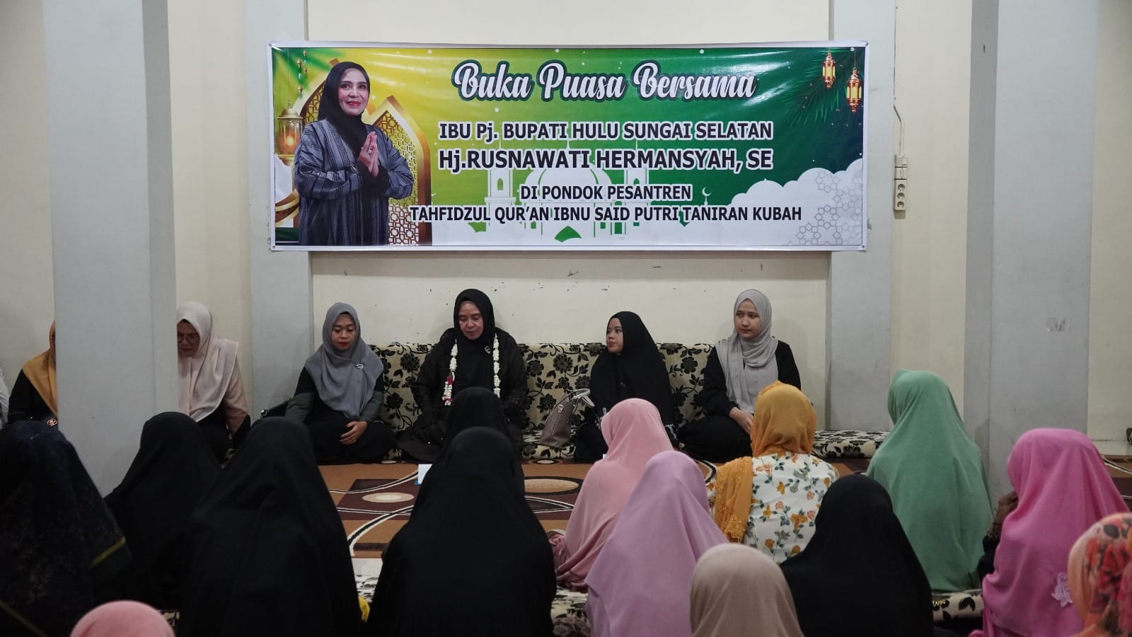 PJ KETUA TP PKK HSS BUKA BERSAMA DI PONDOK PESANTREN TAHFIDZUL QUR’AN IBNU SAID PUTRI TANIRAN KUBAH
