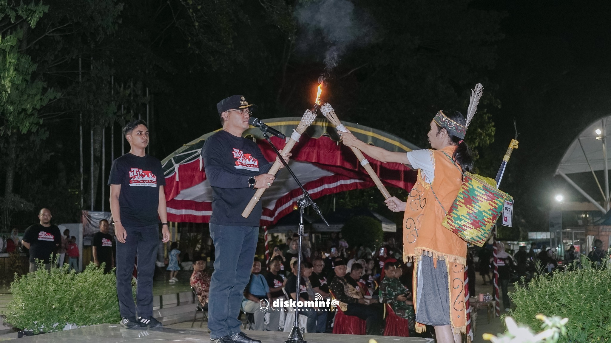 PJ BUPATI HULU SUNGAI SELATAN LEPAS PESERTA NAPAK TILAS JEJAK PERJUANGAN 2024