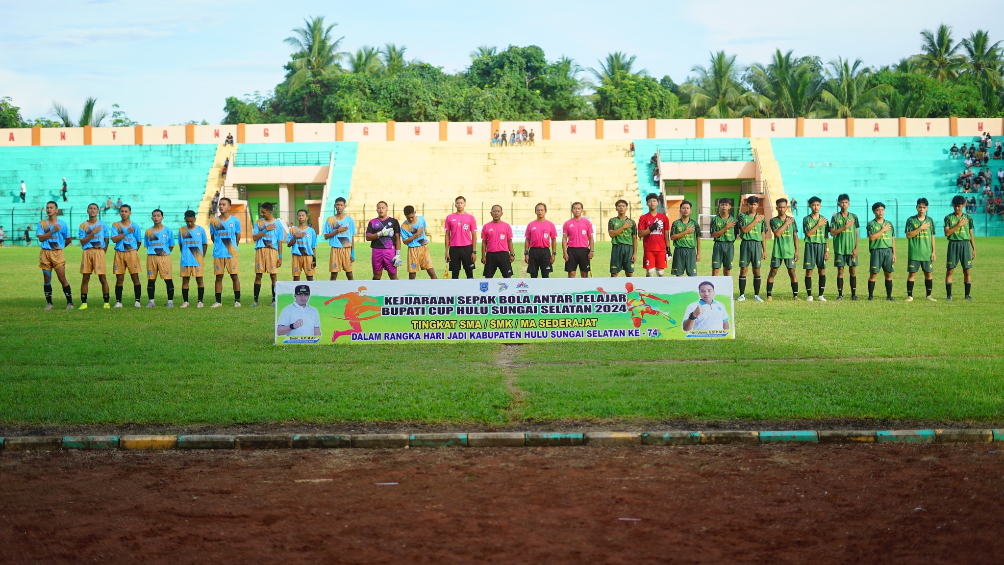 TUTUP GELARAN BUPATI CUP HSS TAHUN 2024, SMKN 2 KANDANGAN BAWA PULANG TROPHY JUARA 1