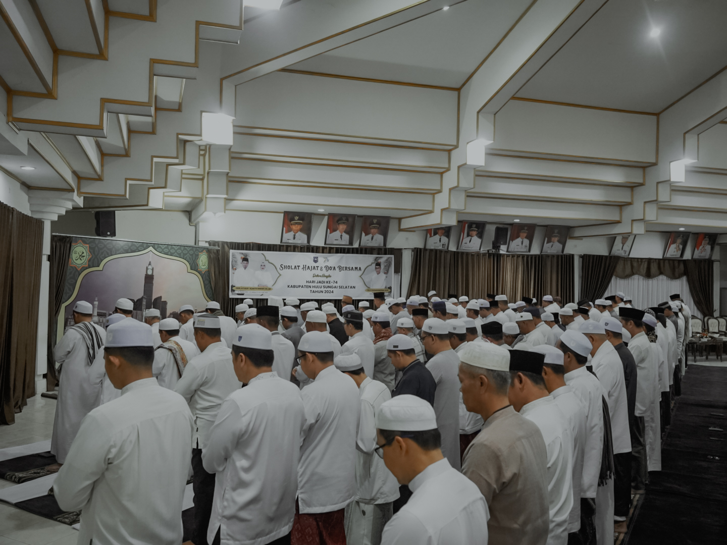 PEMKAB HSS GELAR SHOLAT HAJAT & DOA BERSAMA MENYAMBUT HARI JADI KABUPATEN HSS KE 74 TAHUN