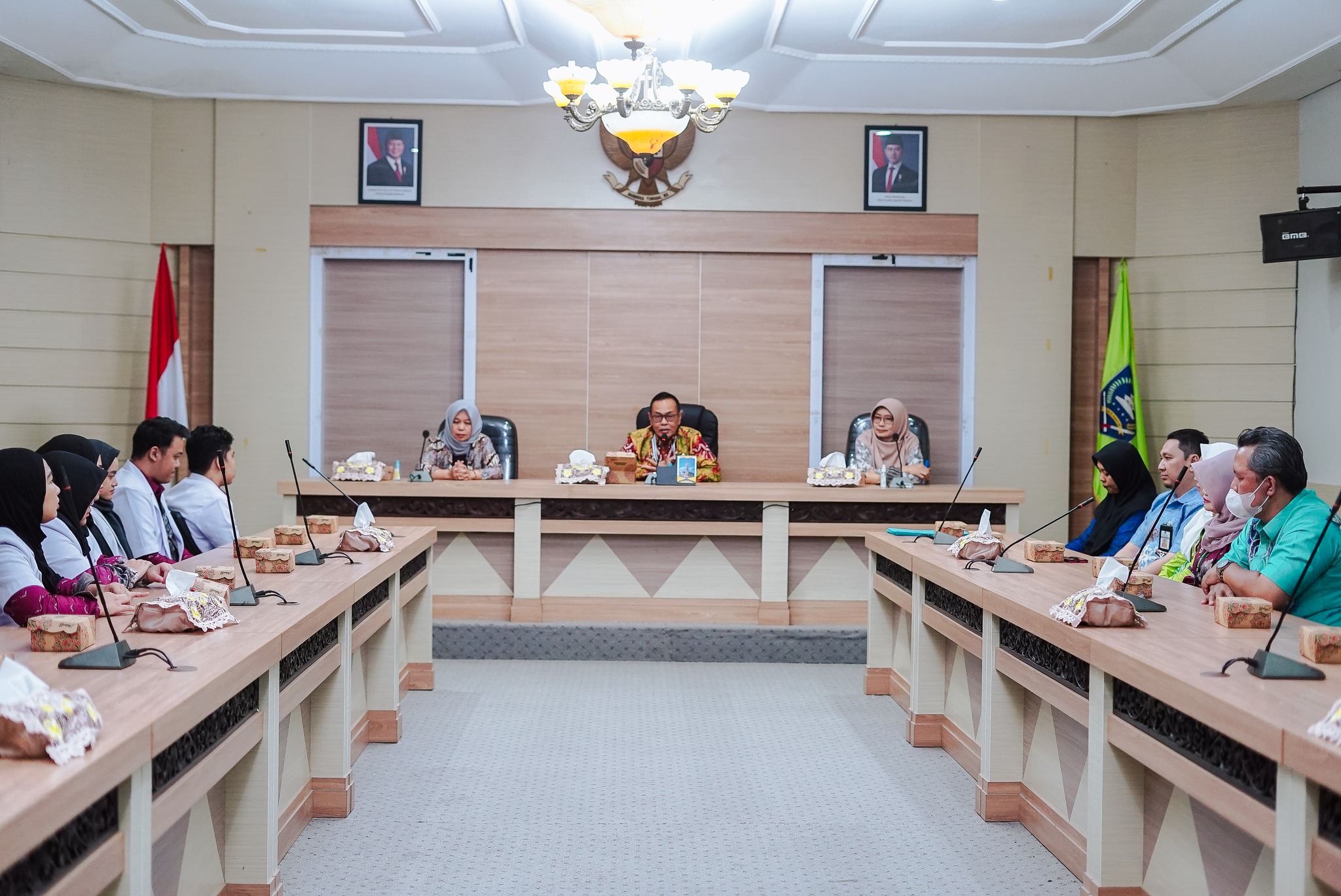 LEPAS 9 DOKTER INTERNSHIP YANG SELESAI BERTUGAS, SEKDA KAB. HSS APRESIASI ATAS DEDIKASI PARA DOKTER