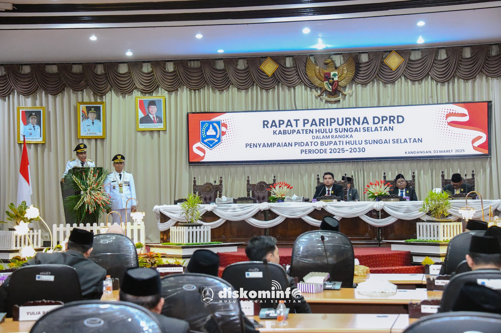 PIDATO PERDANA BUPATI HSS DI DPRD : “MEMBANGUN DESA, MENATA KOTA” DEMI SEMANGAT KEMAJUAN DAERAH TERCINTA