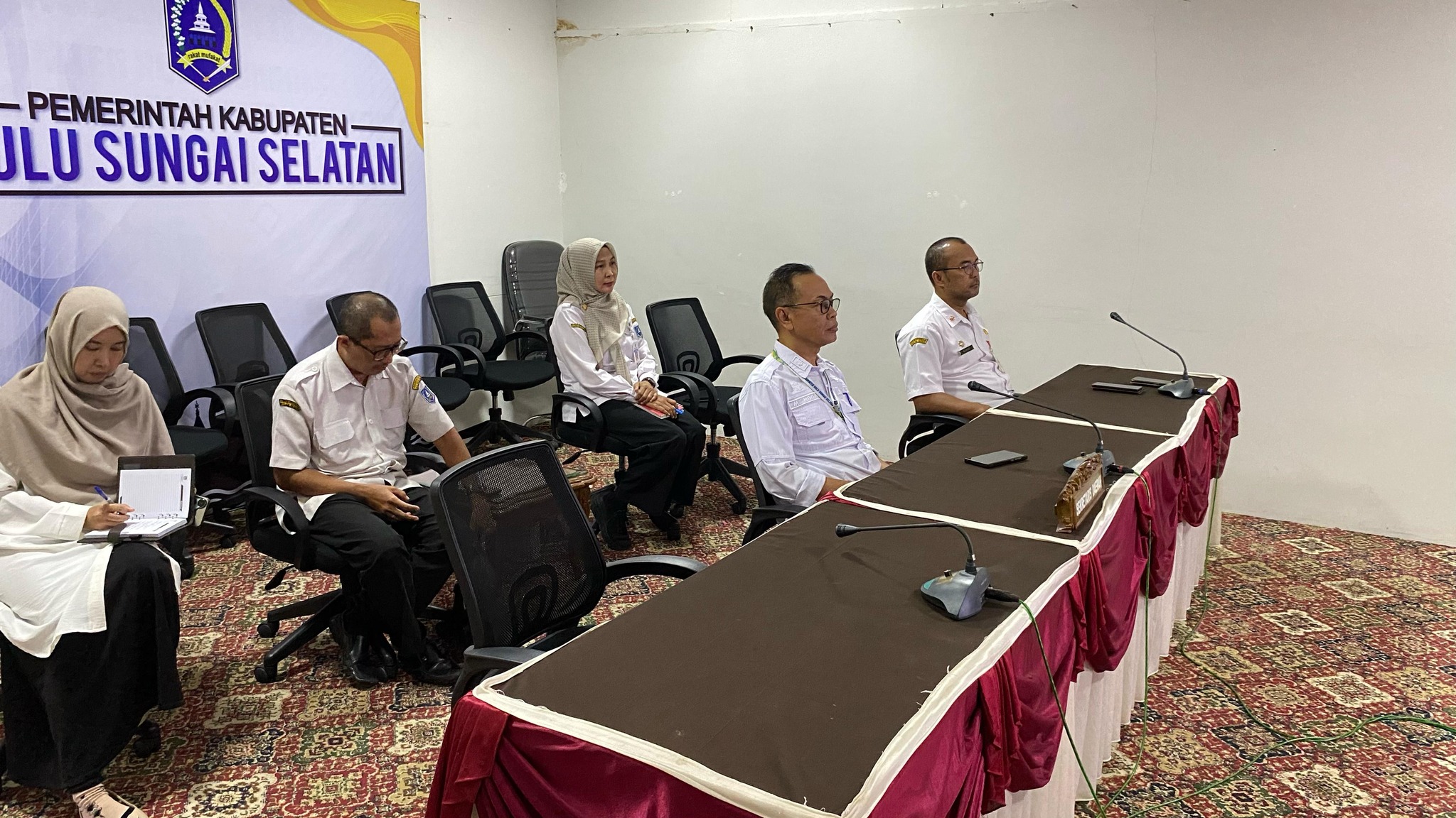 SIAPKAN PENGANGKATAN CASN 2025, SEKDA HSS IKUTI RAPAT BERSAMA MENDAGRI