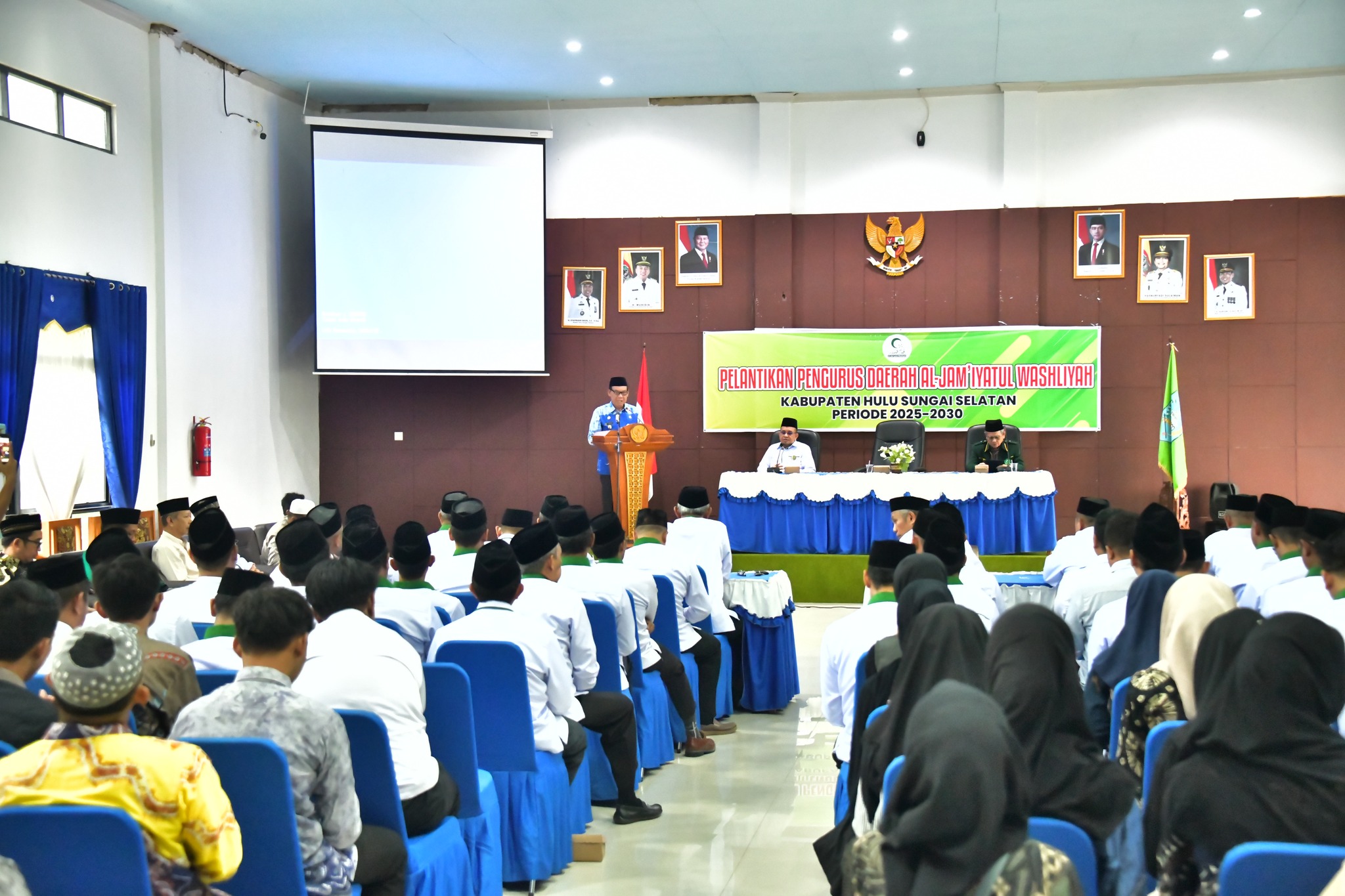WAKIL BUPATI HSS HADIRI PELANTIKAN PENGURUS DAERAH AL-JAMI’IYATUL WASHLIYAH PERIODE 2025–2030