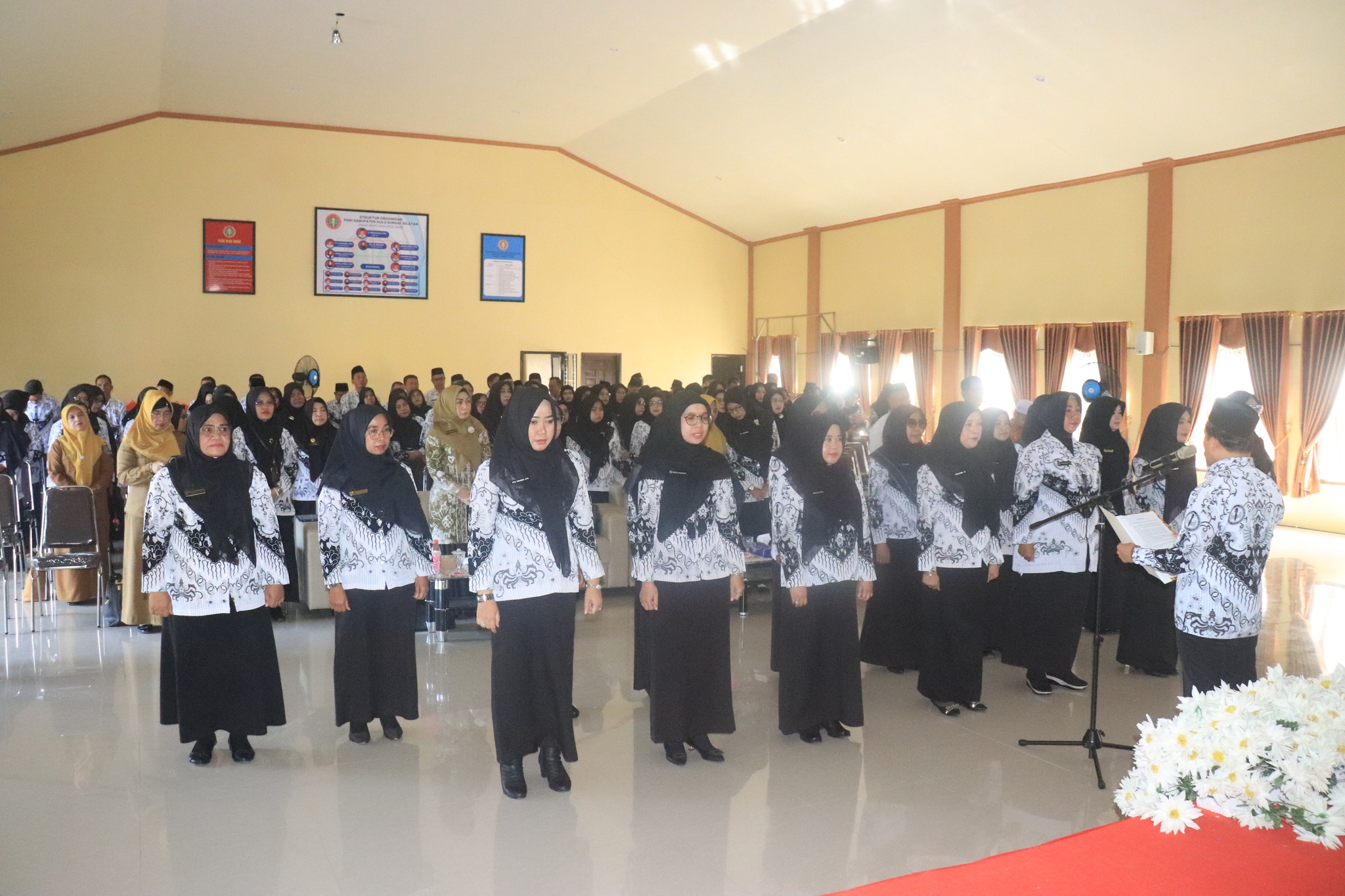 ERLIANI HERATI RESMI PIMPIN PEREMPUAN PGRI HSS MASA BAKTI 2025-2030