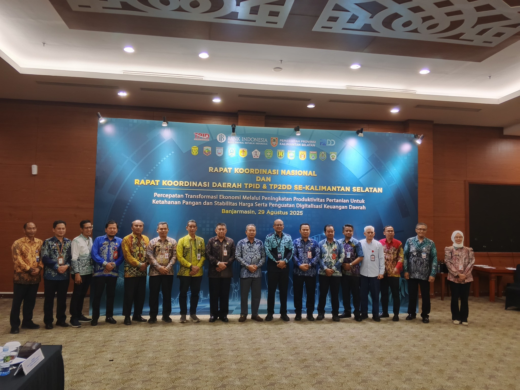 RAKOR TPID DAN TP2DD KALSEL, PEMKAB HSS SIAP PERKUAT SINERGI JAGA INFLASI DAN DORONG DIGITALISASI