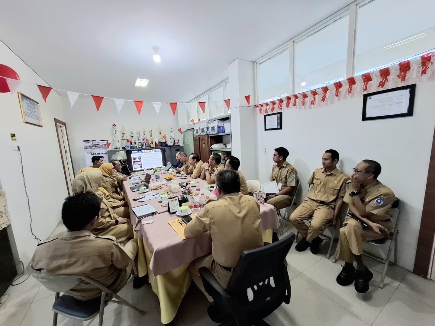 IKUTI RAKOR PENGENDALIAN INFLASI DAERAH, HSS TEGASKAN KOMITMEN MENJAGA KETERSEDIAAN DAN STABILITAS HARGA