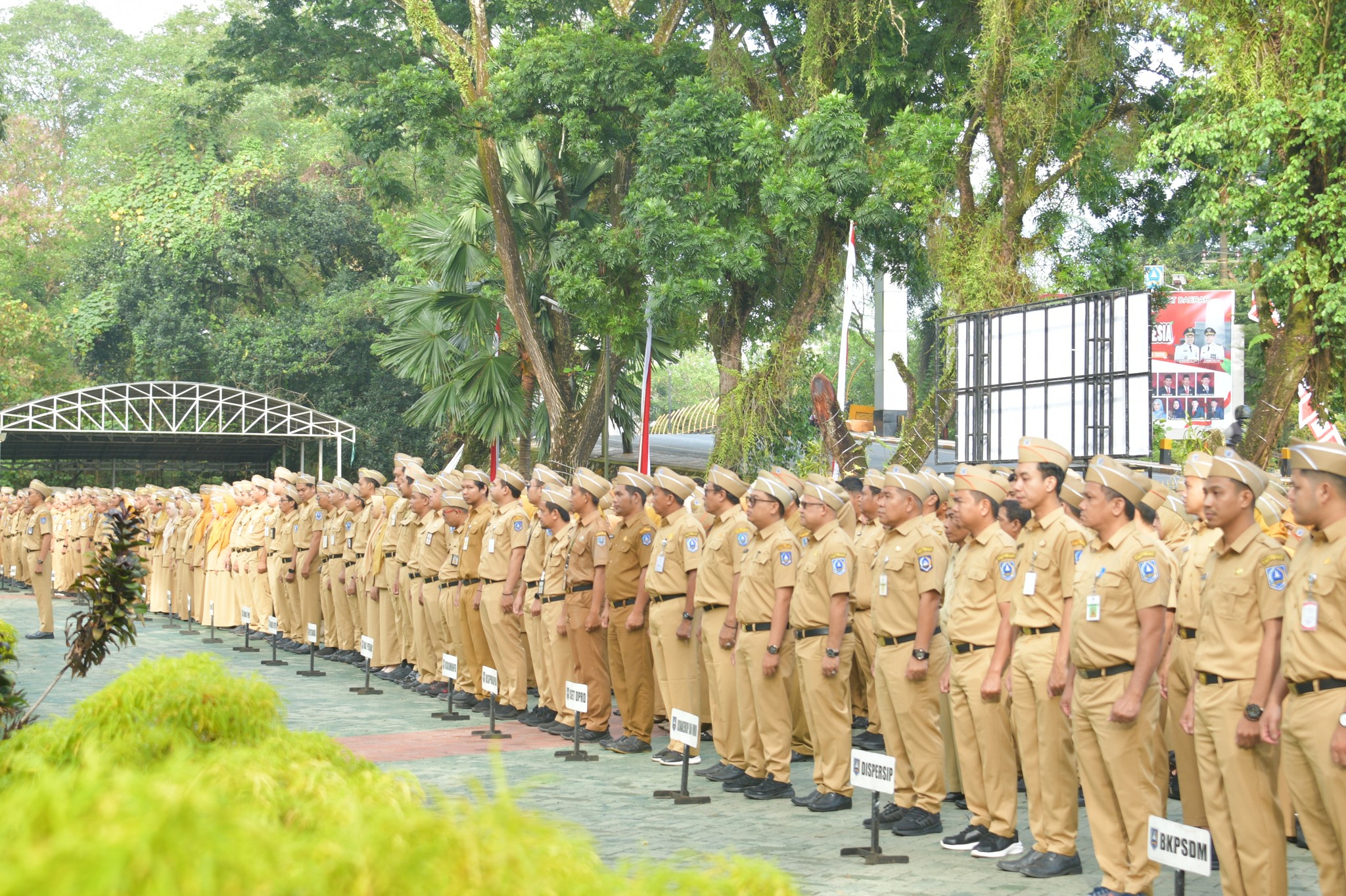 PEMKAB HSS GELAR APEL GABUNGAN AWAL SEPTEMBER 2025