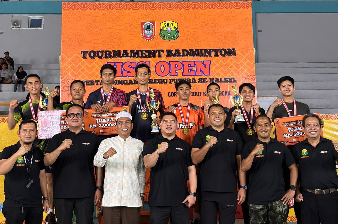 BUPATI HSS HADIRI FINAL TURNAMEN BULUTANGKIS HSS OPEN 2025