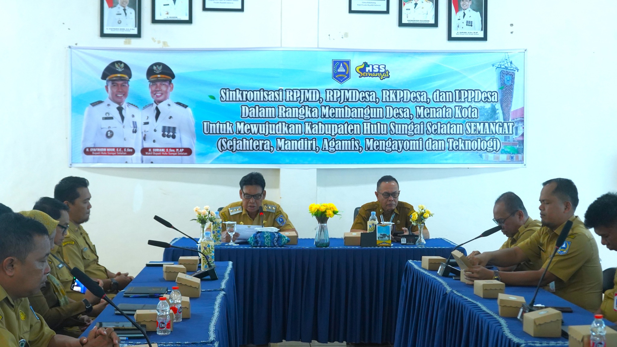 WABUP HSS BUKA SOSIALISASI PENYELARASAN PEMBANGUNAN DESA, SEKDA TEKANKAN DUKUNGAN PROGRAM PRIORITAS NASIONAL