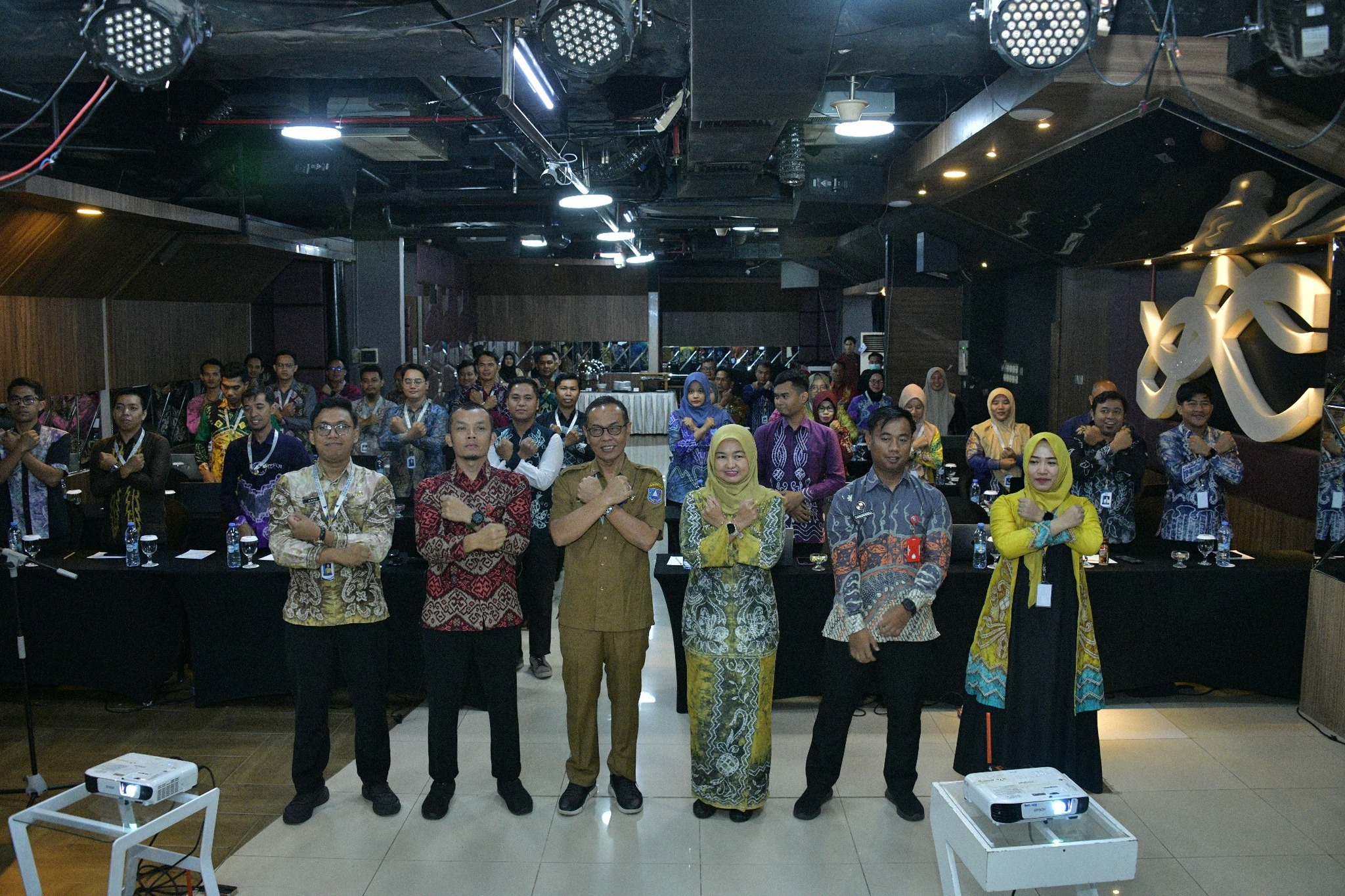 PEMKAB HSS SIAPKAN GARDA DEPAN KEAMANAN SIBER LEWAT PELATIHAN INTENSIF CSIRT