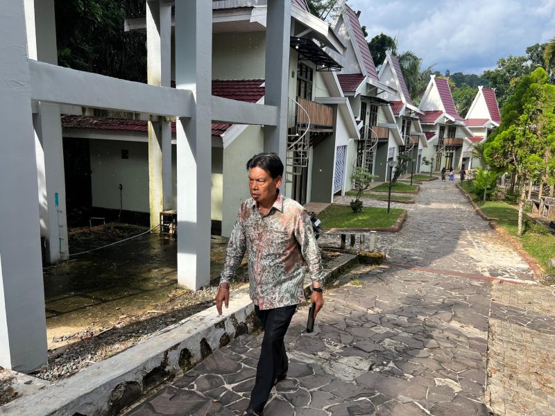 WABUP HSS TINJAU KAWASAN WISATA TANUHI DAN PANTAU KUNJUNGAN WISATAWAN SAAT LIBUR PANJANG