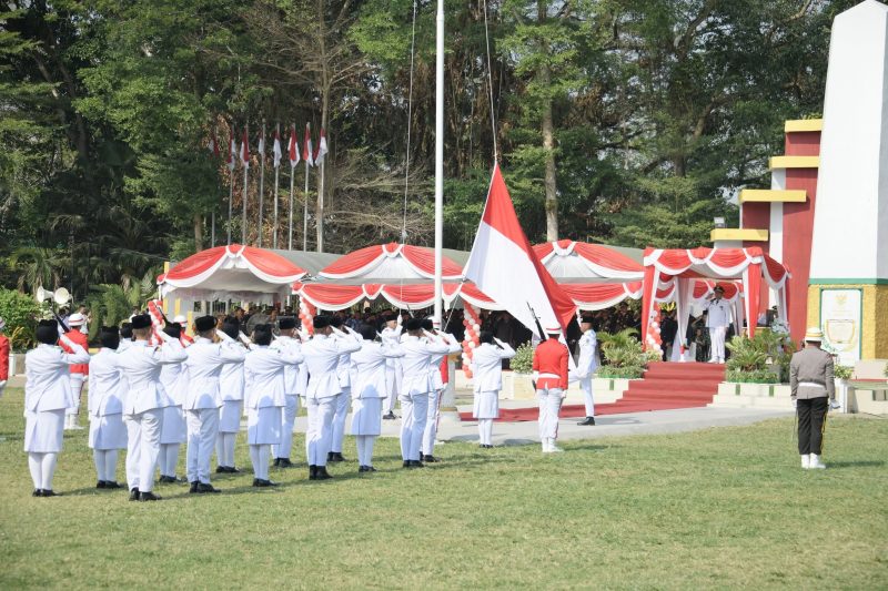 KHIDMAT DETIK-DETIK PROKLAMASI DI HSS, SANG MERAH PUTIH BERKIBAR, SEMANGAT PENGABDIAN TERUS MENYALA